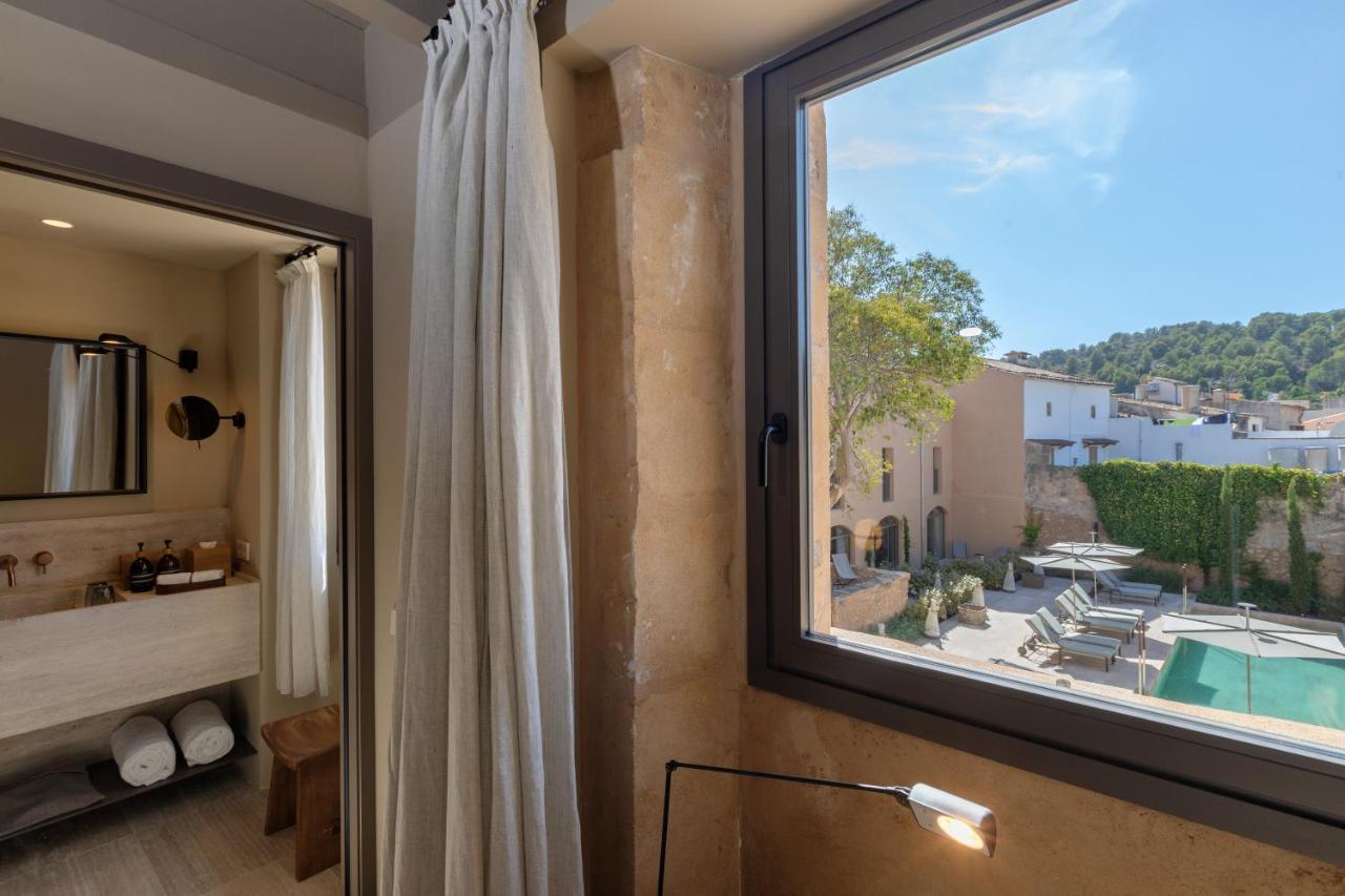 Deluxe Double Room Mountain View