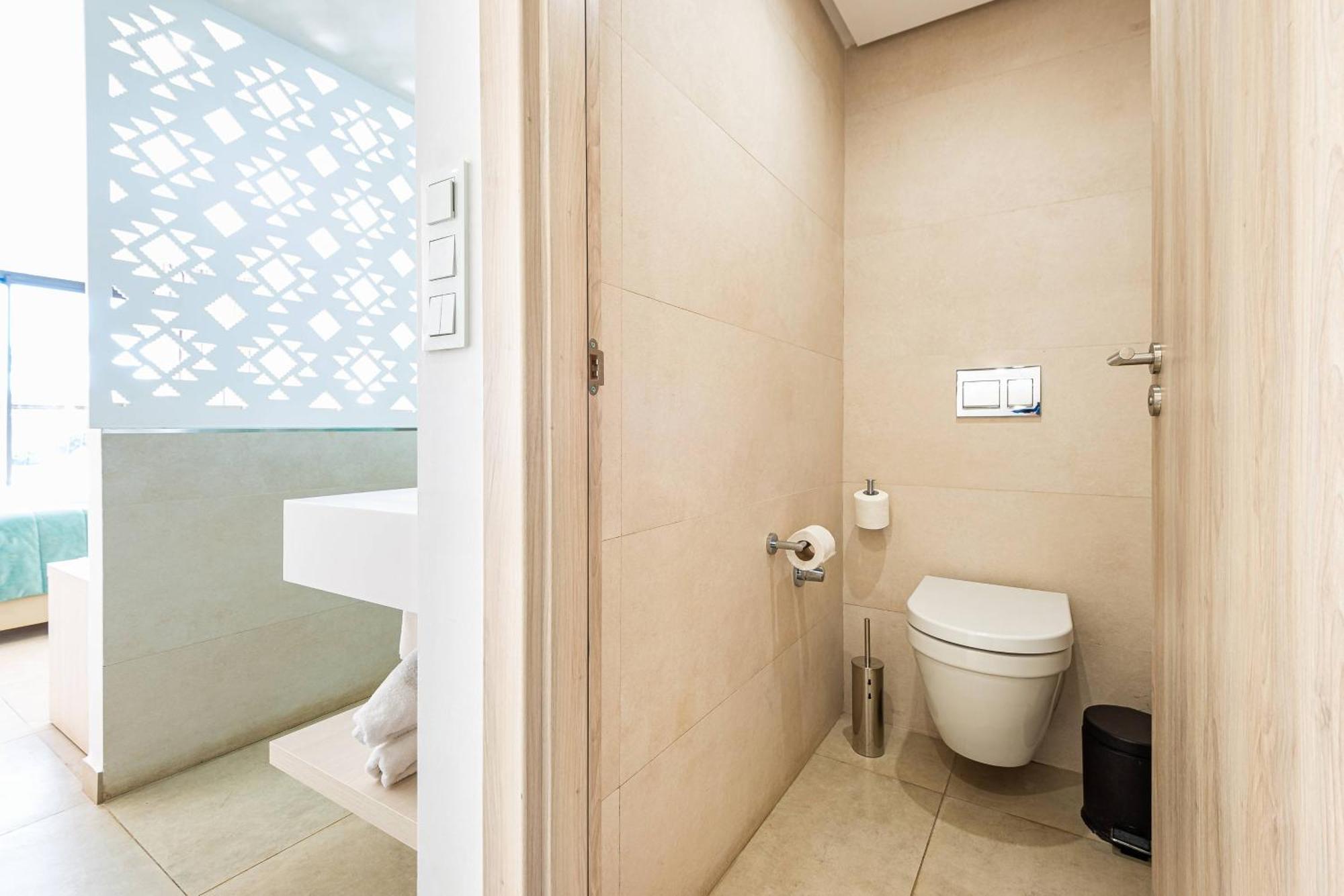 Chambre Double - Vue sur Piscine