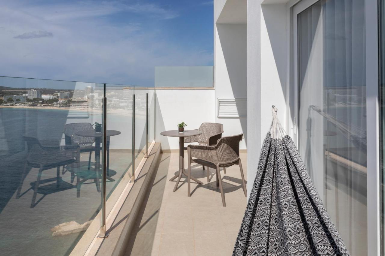 Cozy Suite with Sea View