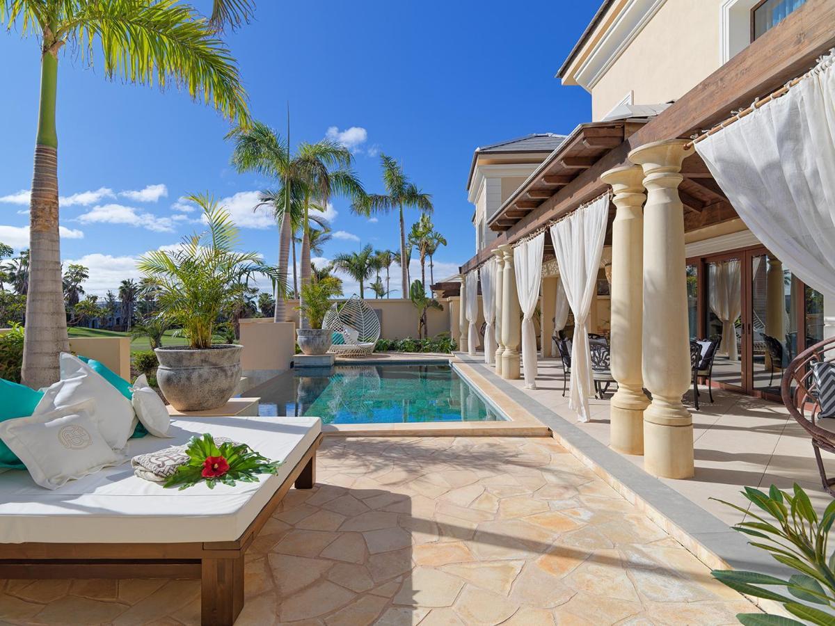 Grand Poolvilla mit 3 Schlafzimmern und eigenem Pool