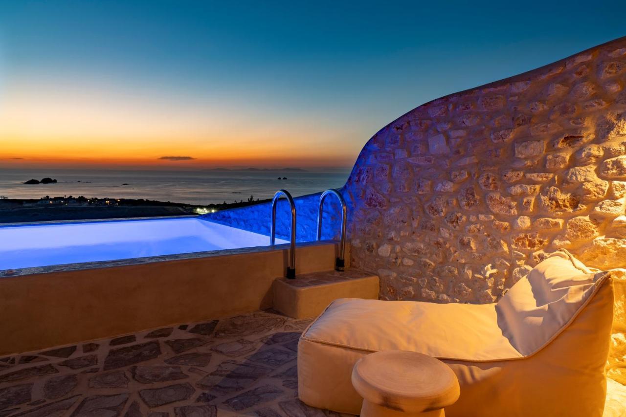 Cave Suite Private Pool
