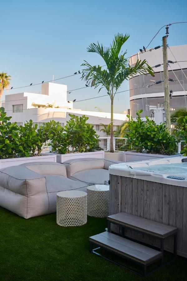 Penthouse Private Jacuzzi