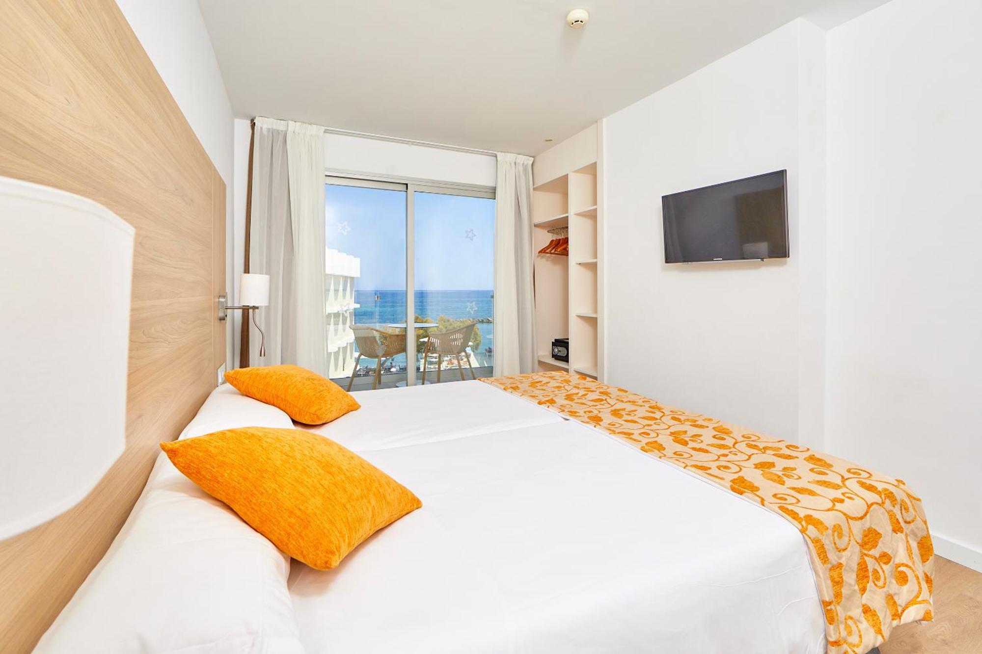 Chambre Double - Vue sur Front de Mer