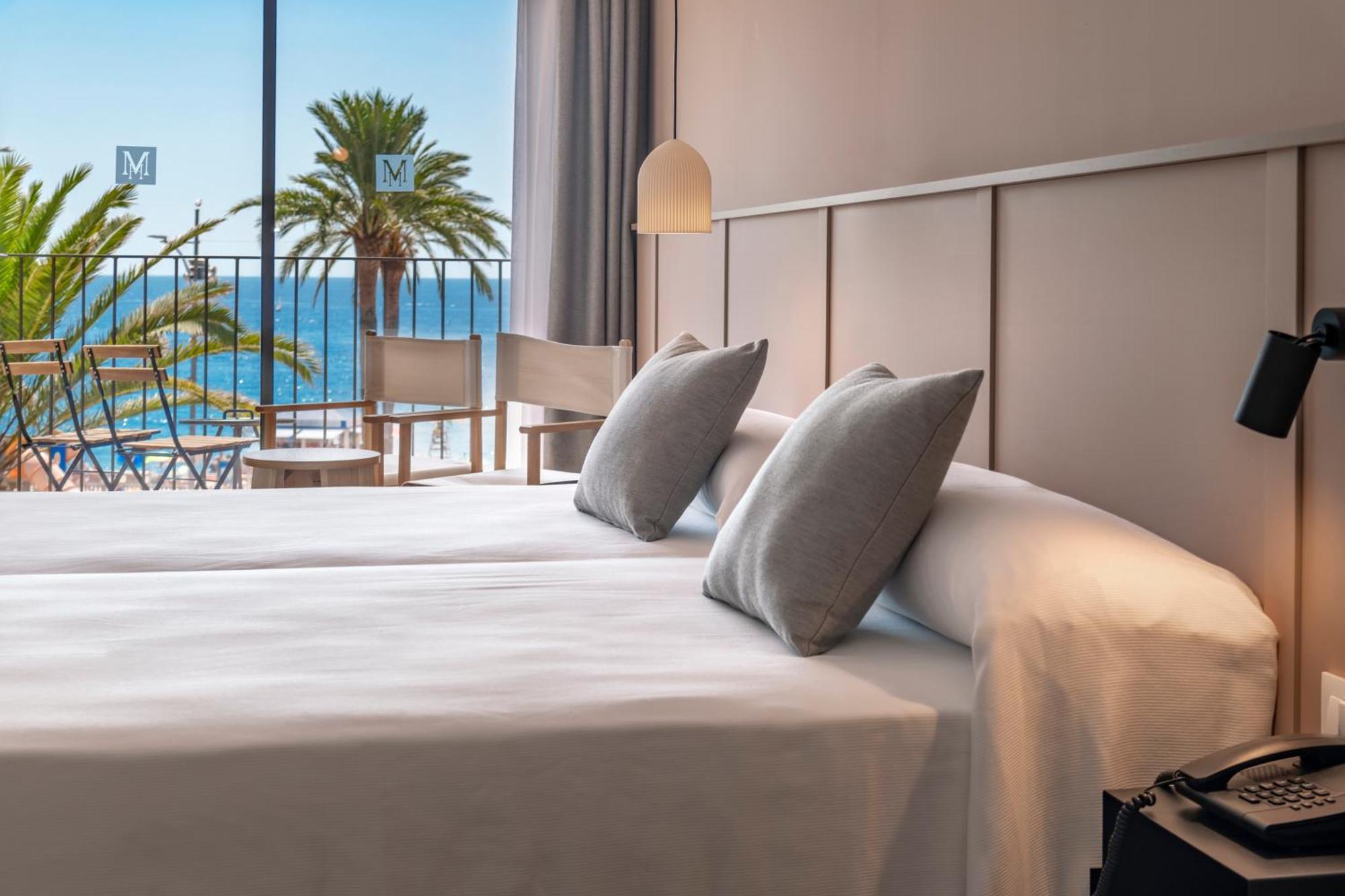 Habitación Doble con vistas al mar - 1 o 2 camas y cama supletoria
