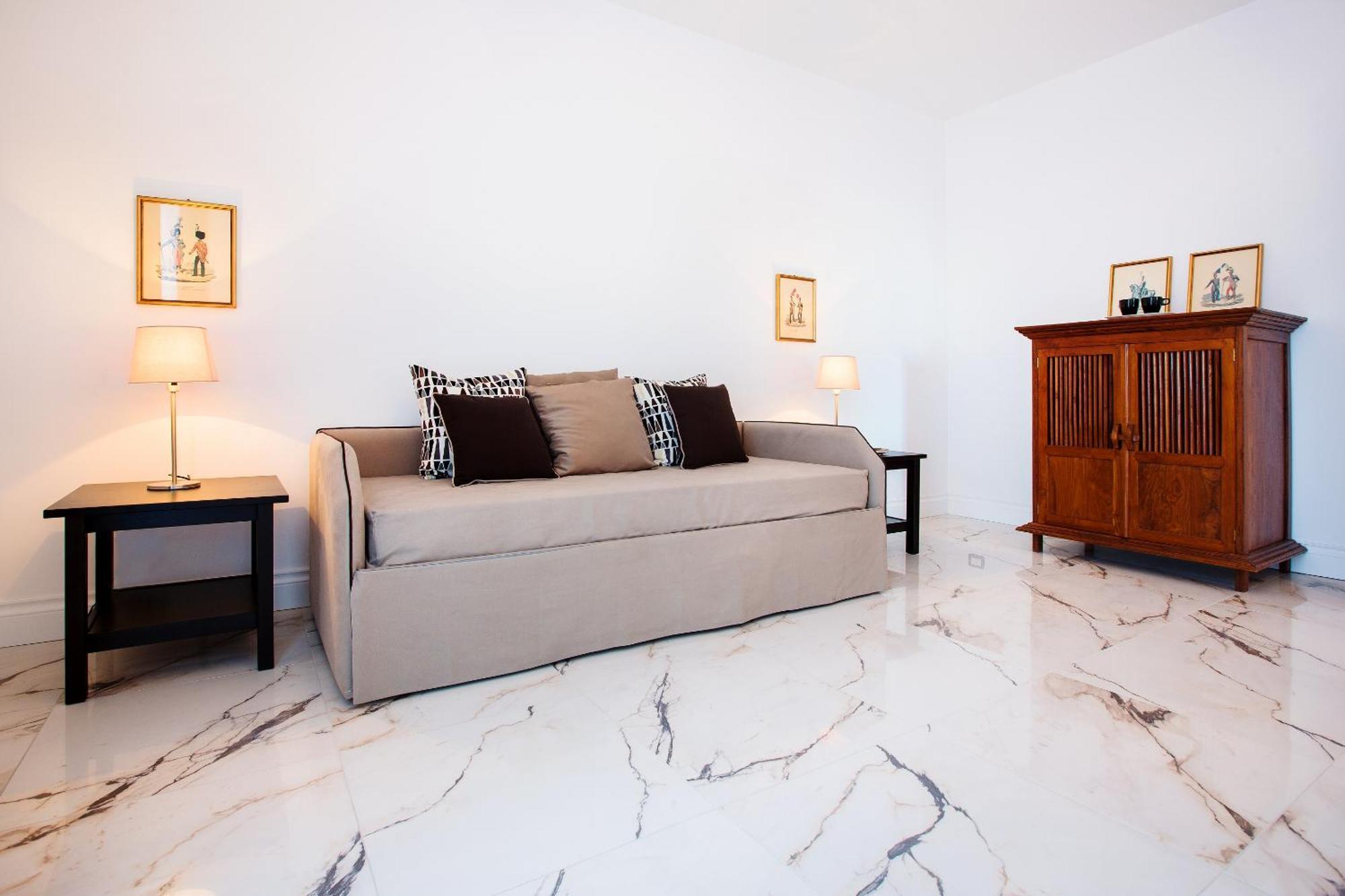 Comfort Suite beach facilities
