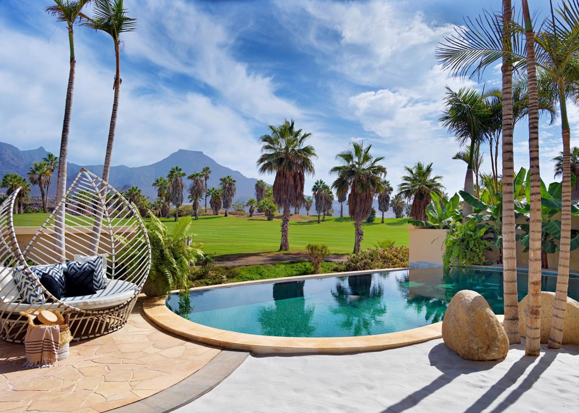 Grand Poolvilla mit 2 Schlafzimmern und eigenem Pool