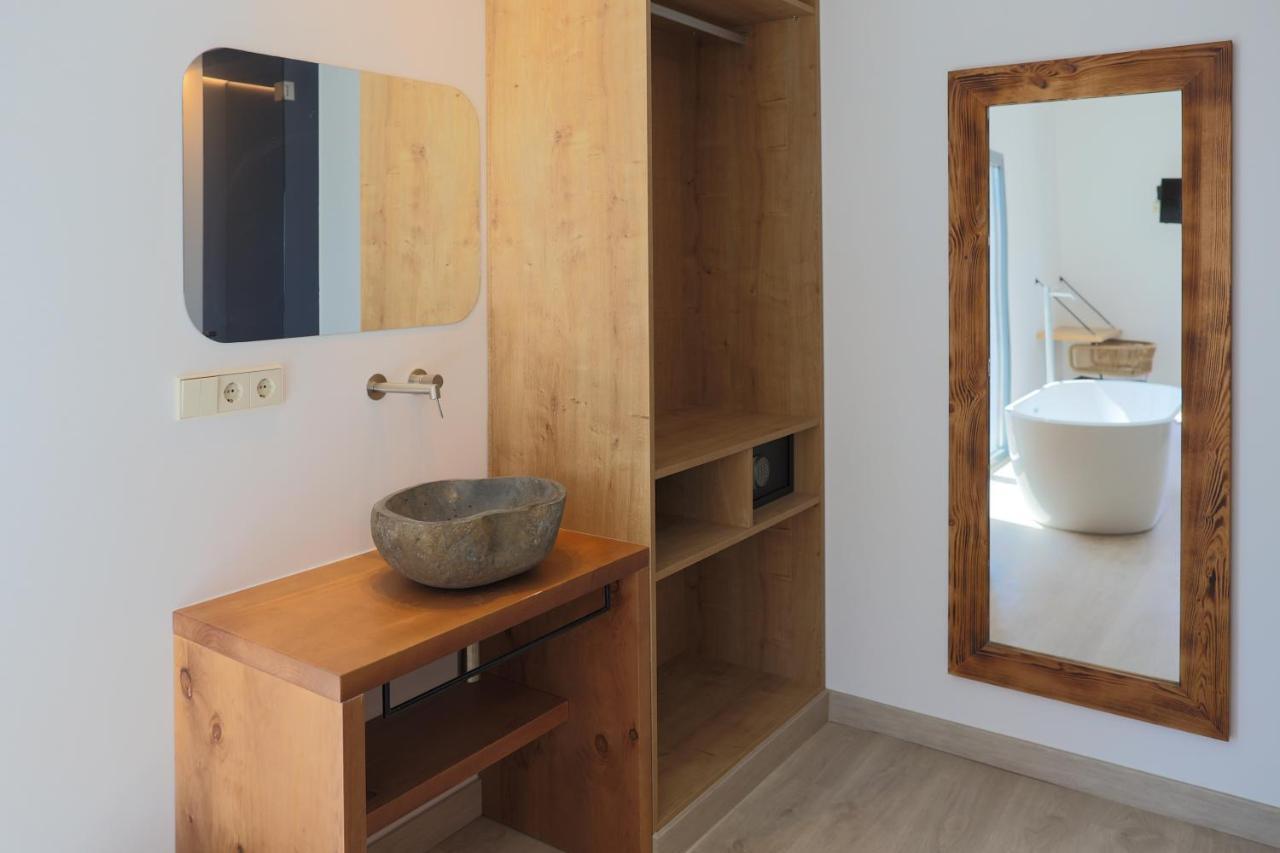 Junior Suite met Zijdelings Uitzicht op Zee