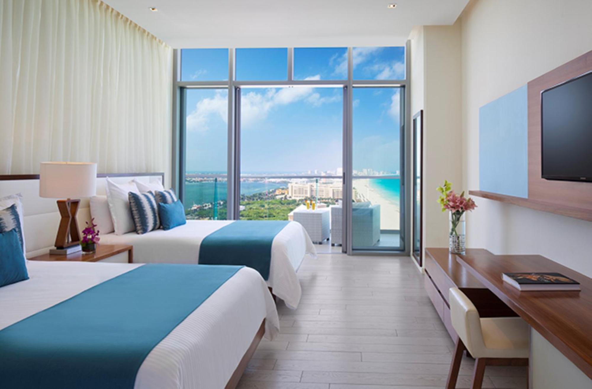 Deluxe Partial Ocean View Double