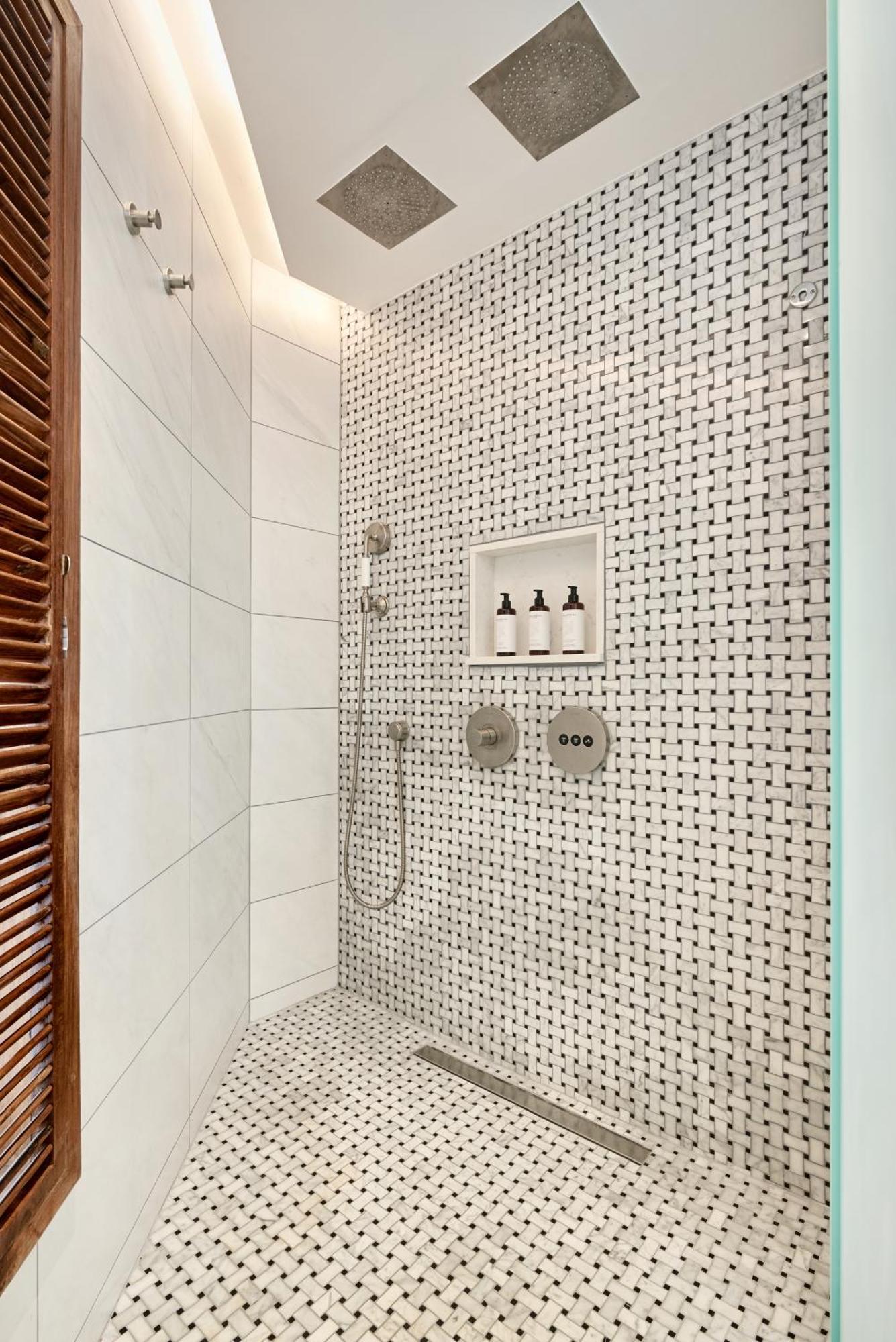 Prestige Junior Suite
