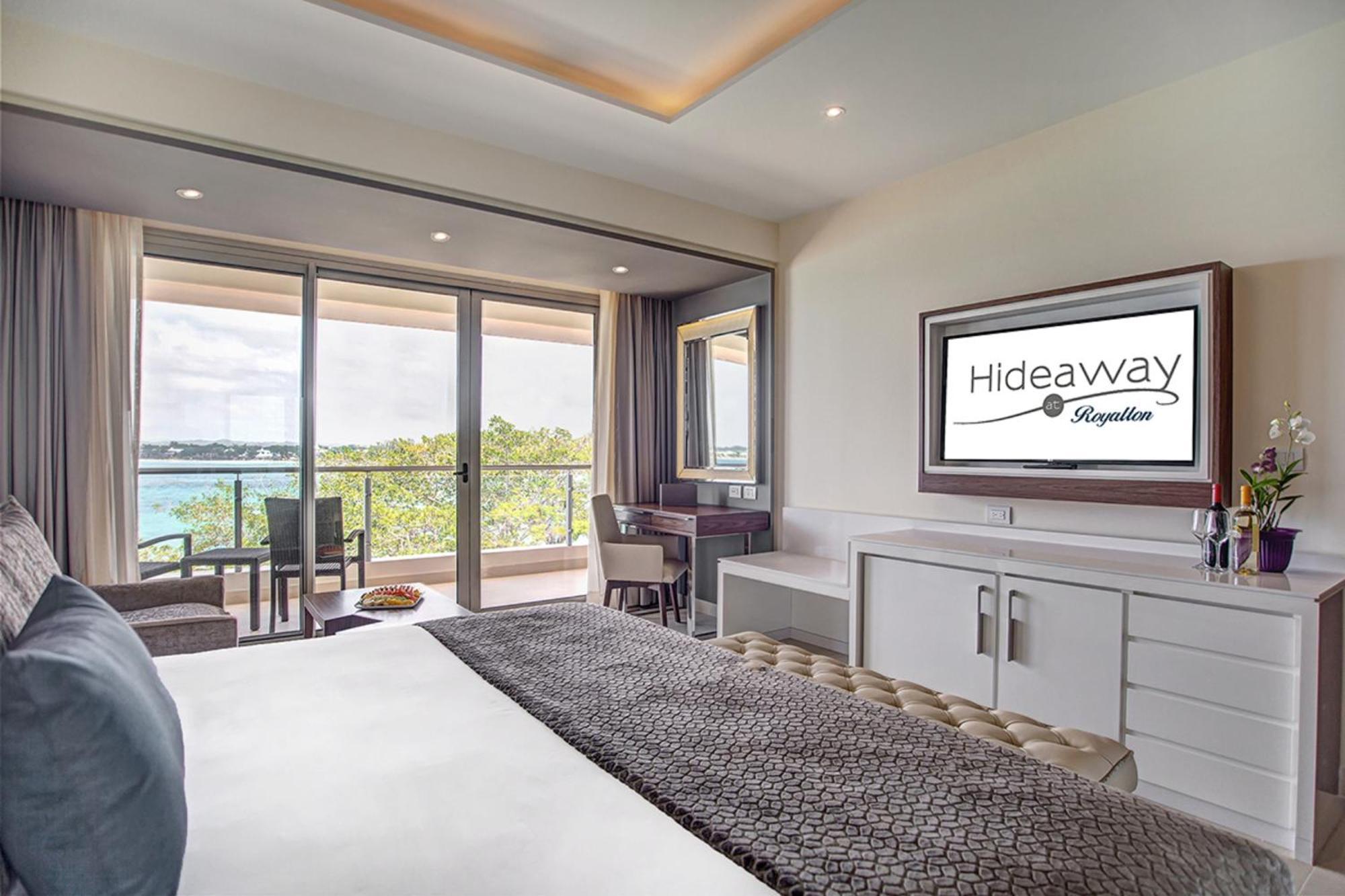 Luxury Presidential One Bedroom Suite Ocean View