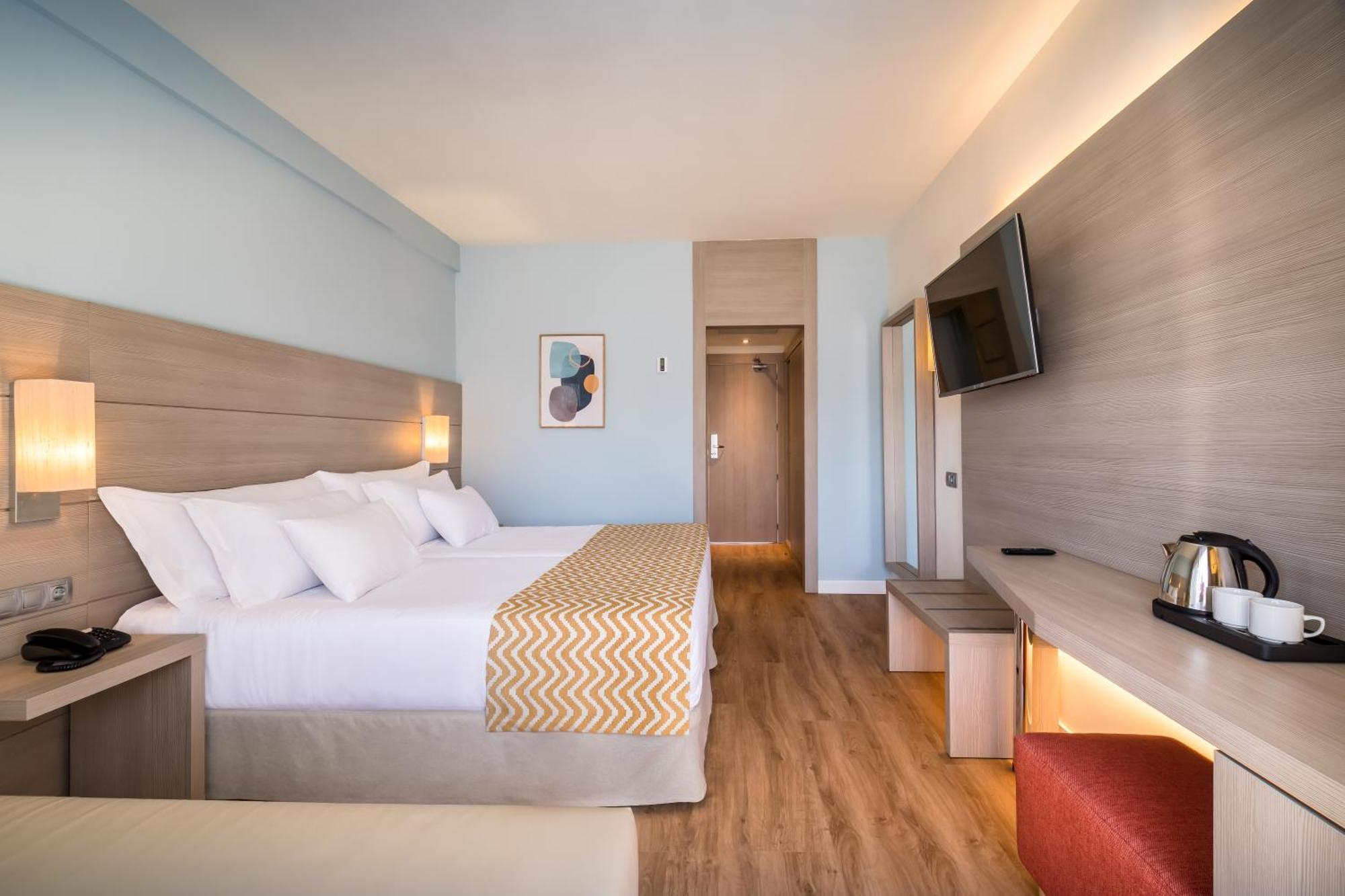 Double Room,1306650637:JPEG