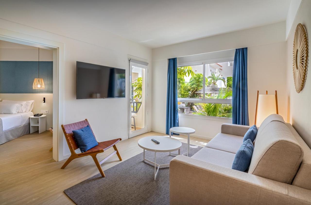 Deluxe Suite,1318498822:JPEG