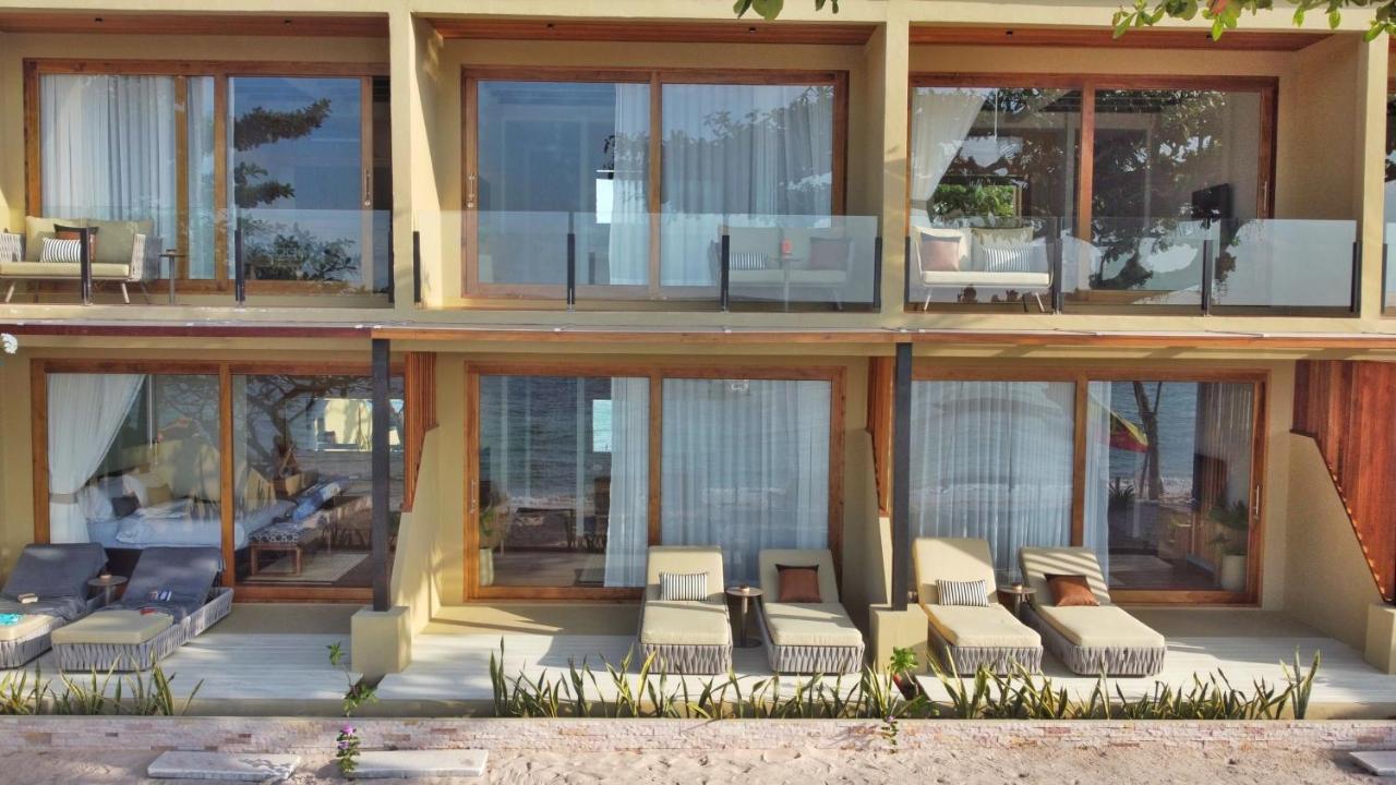 Deluxe Unterkunft am Strand mit Terrasse