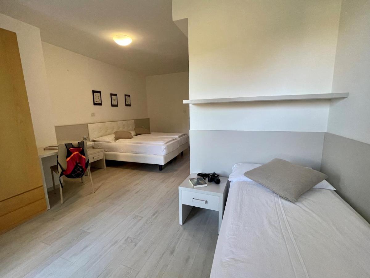 Standard Triple Room,1349766715:JPEG