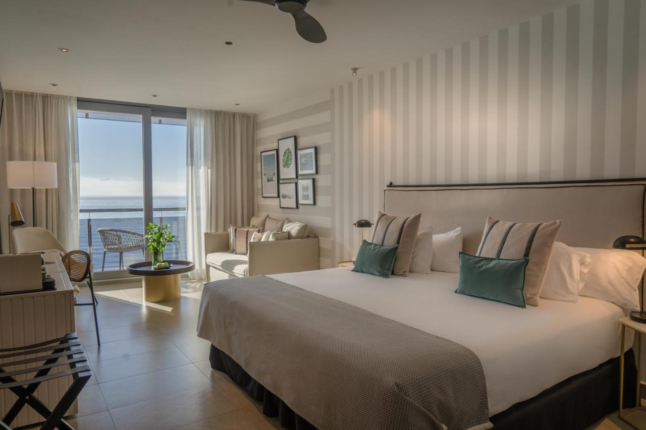 Superior Tweepersoonskamer met 2 Aparte Bedden en Uitzicht op Zee
