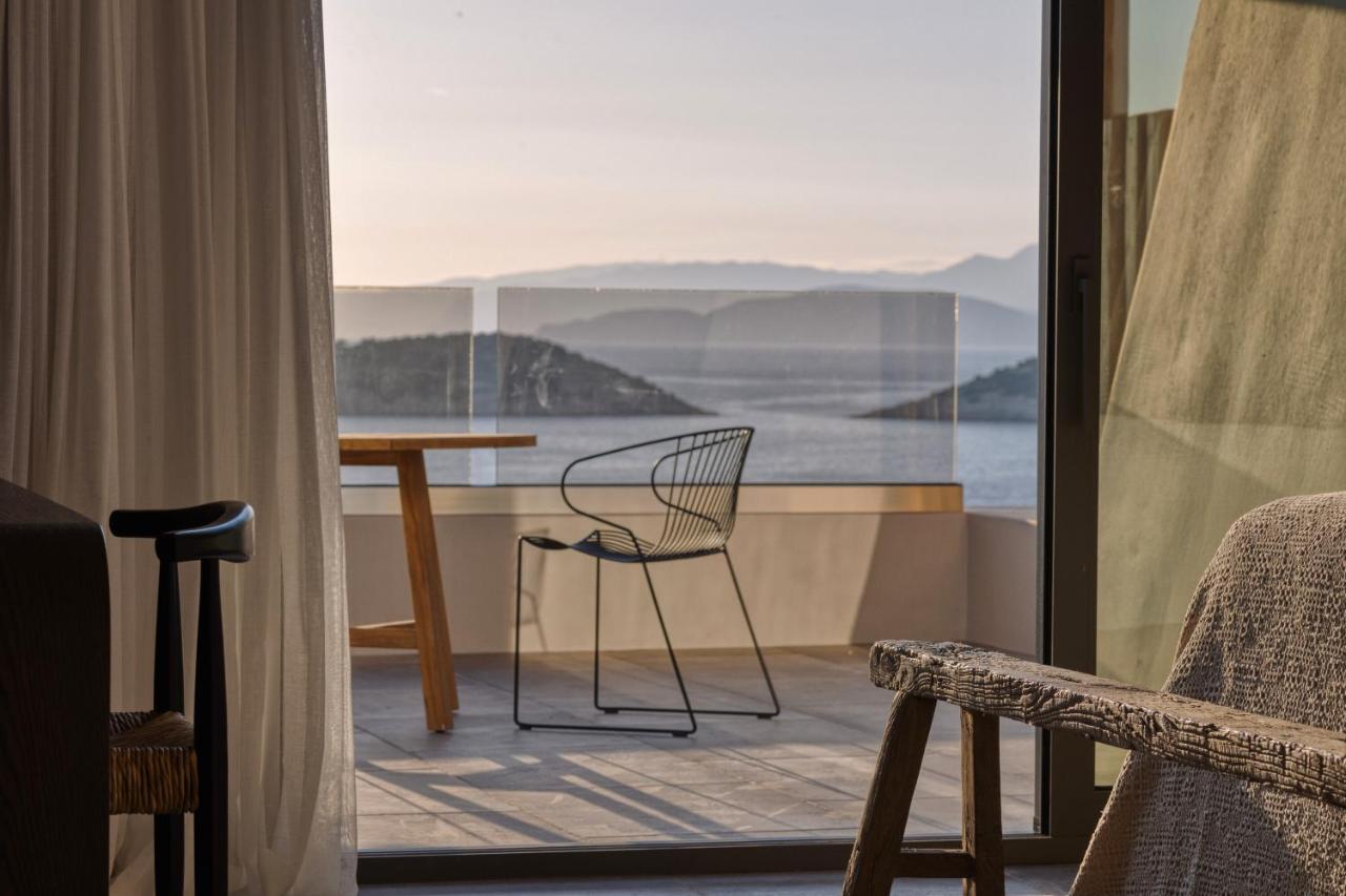 Sunrise Sea View Room,1402734317:JPEG