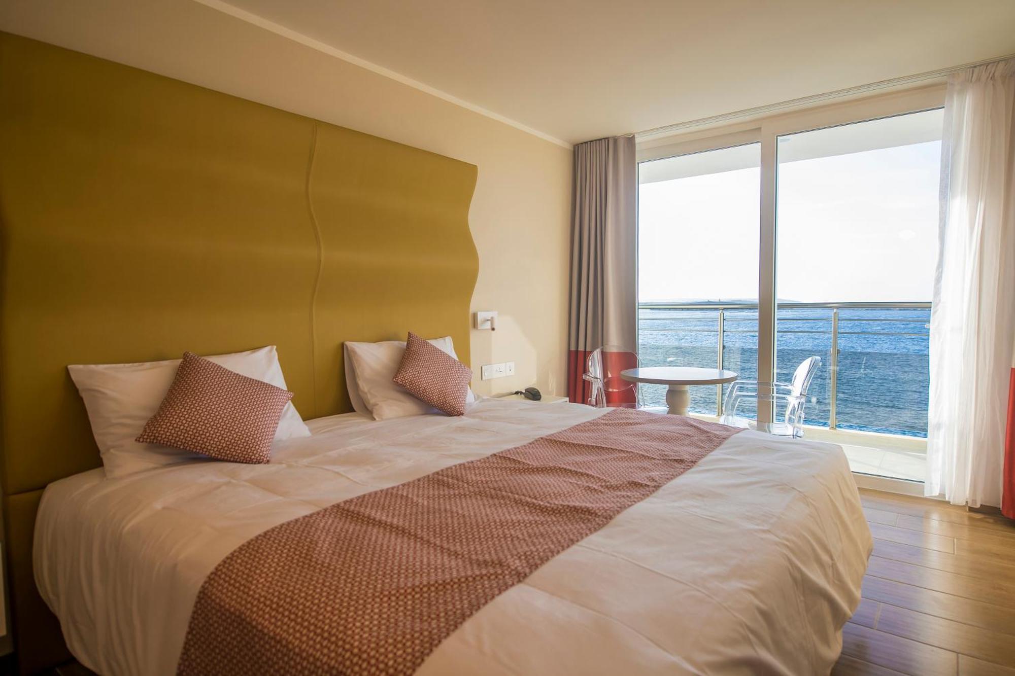 Superior Triple Room Sea View