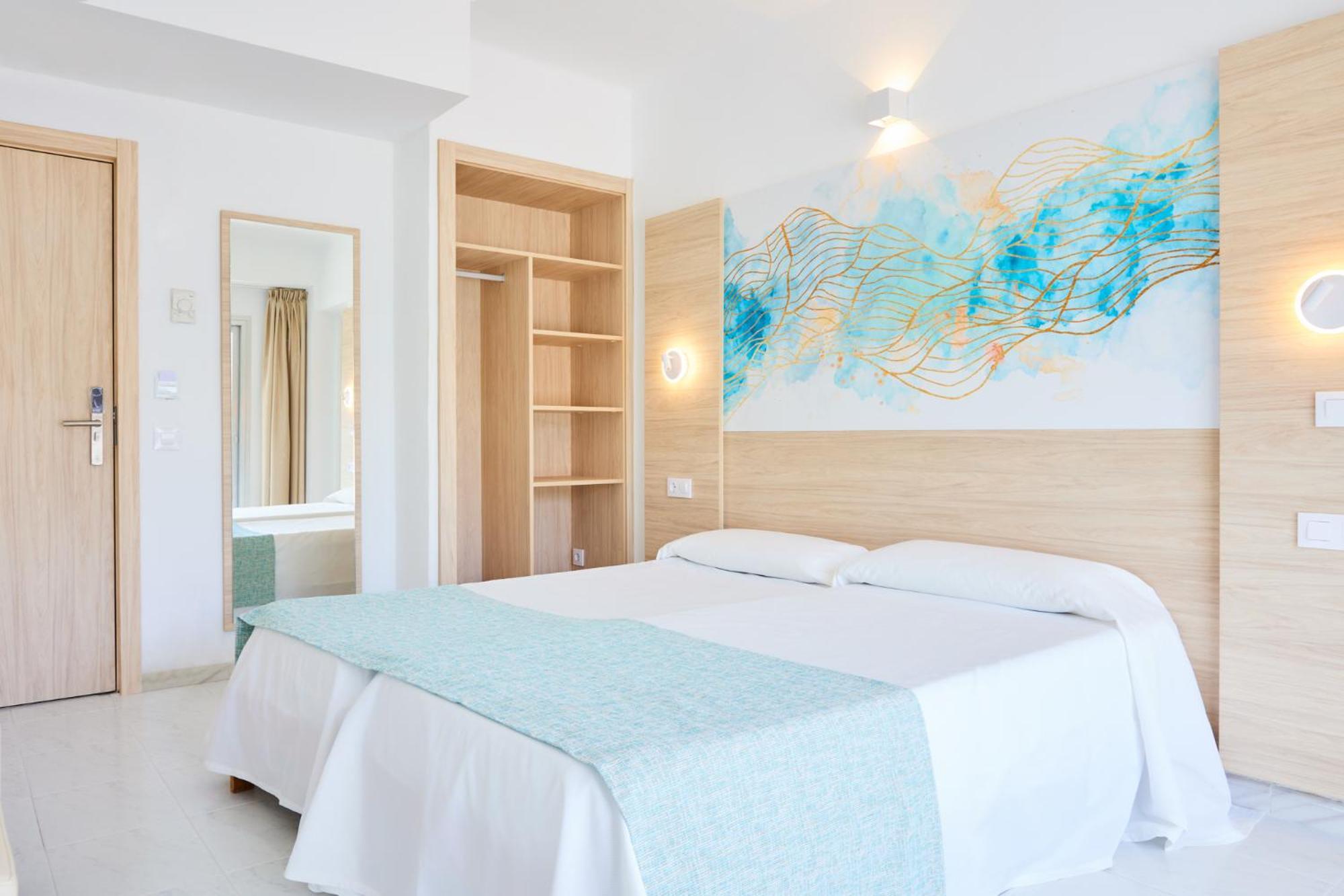 Triple Room,1472129641:JPEG