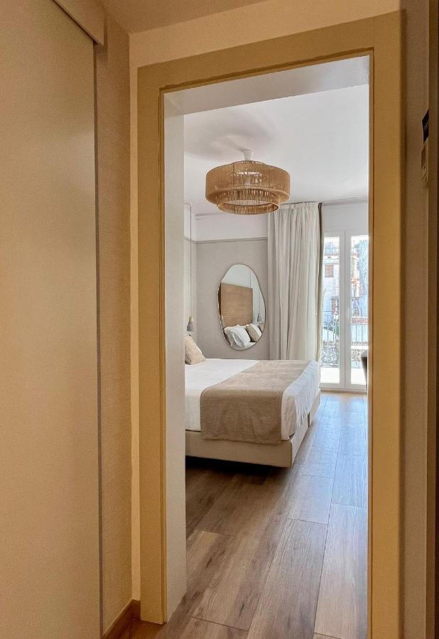 Superior Tweepersoonskamer met 1 of 2 Bedden en Uitzicht op het Zwembad