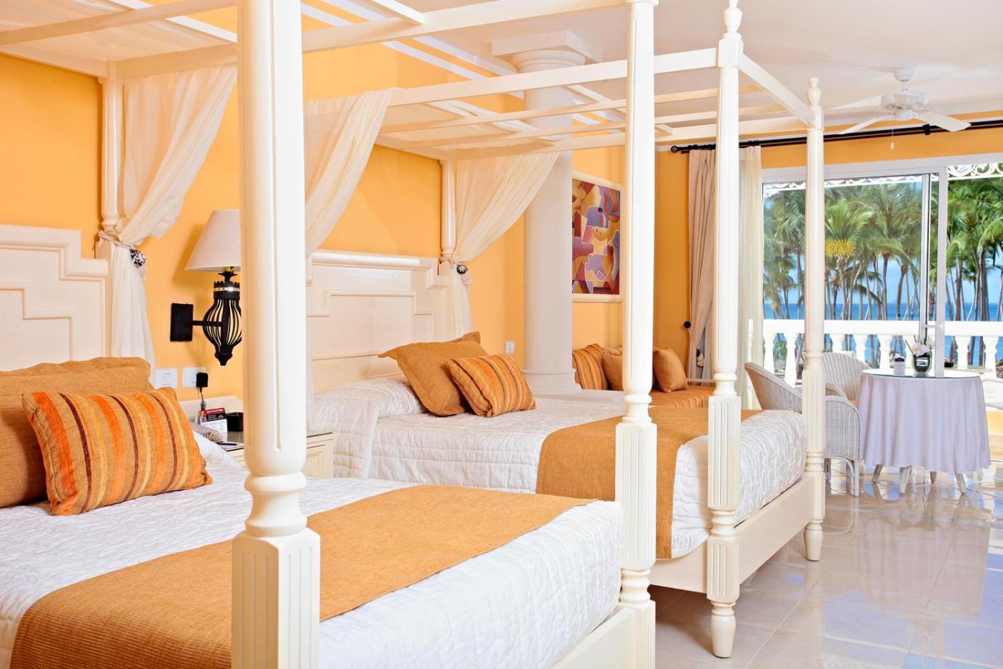2 Double Beds Junior Suite SGL