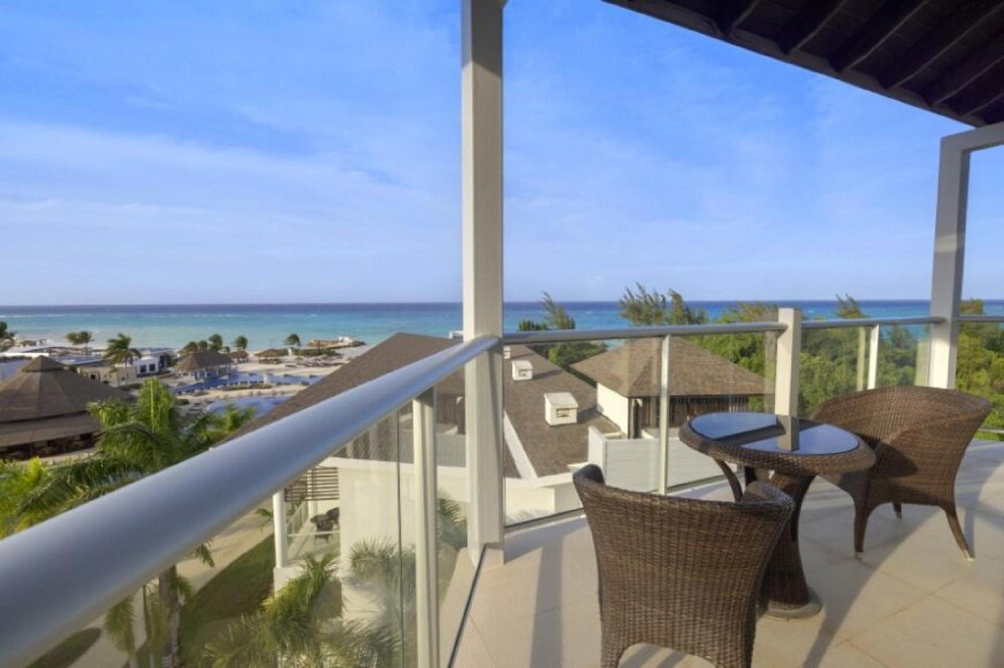Luxury Junior Suite Ocean View Diamond Club
