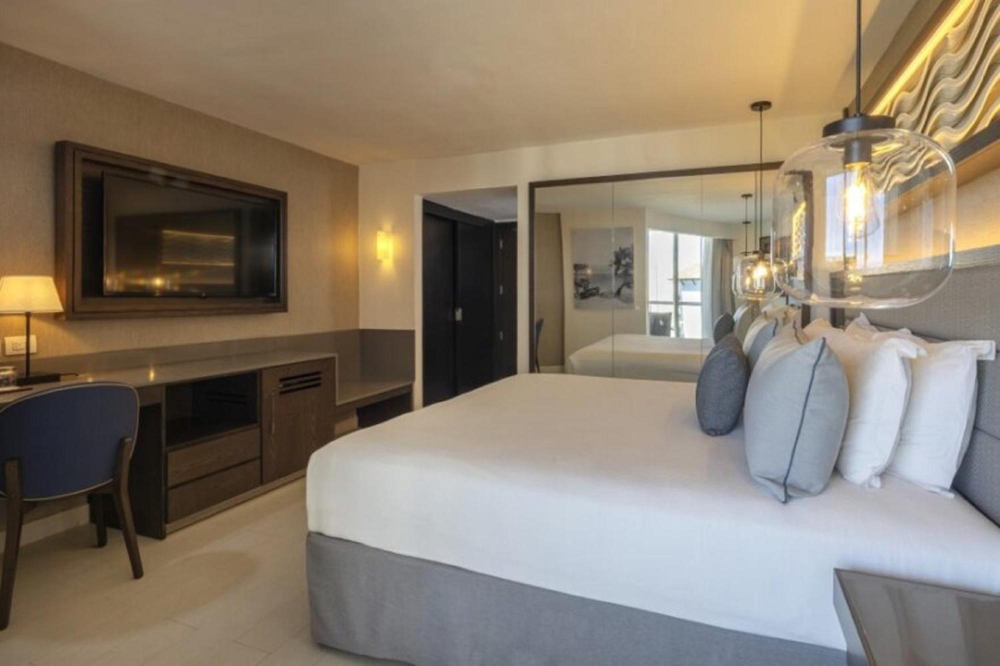Luxury Ocean View Room Diamond Club
