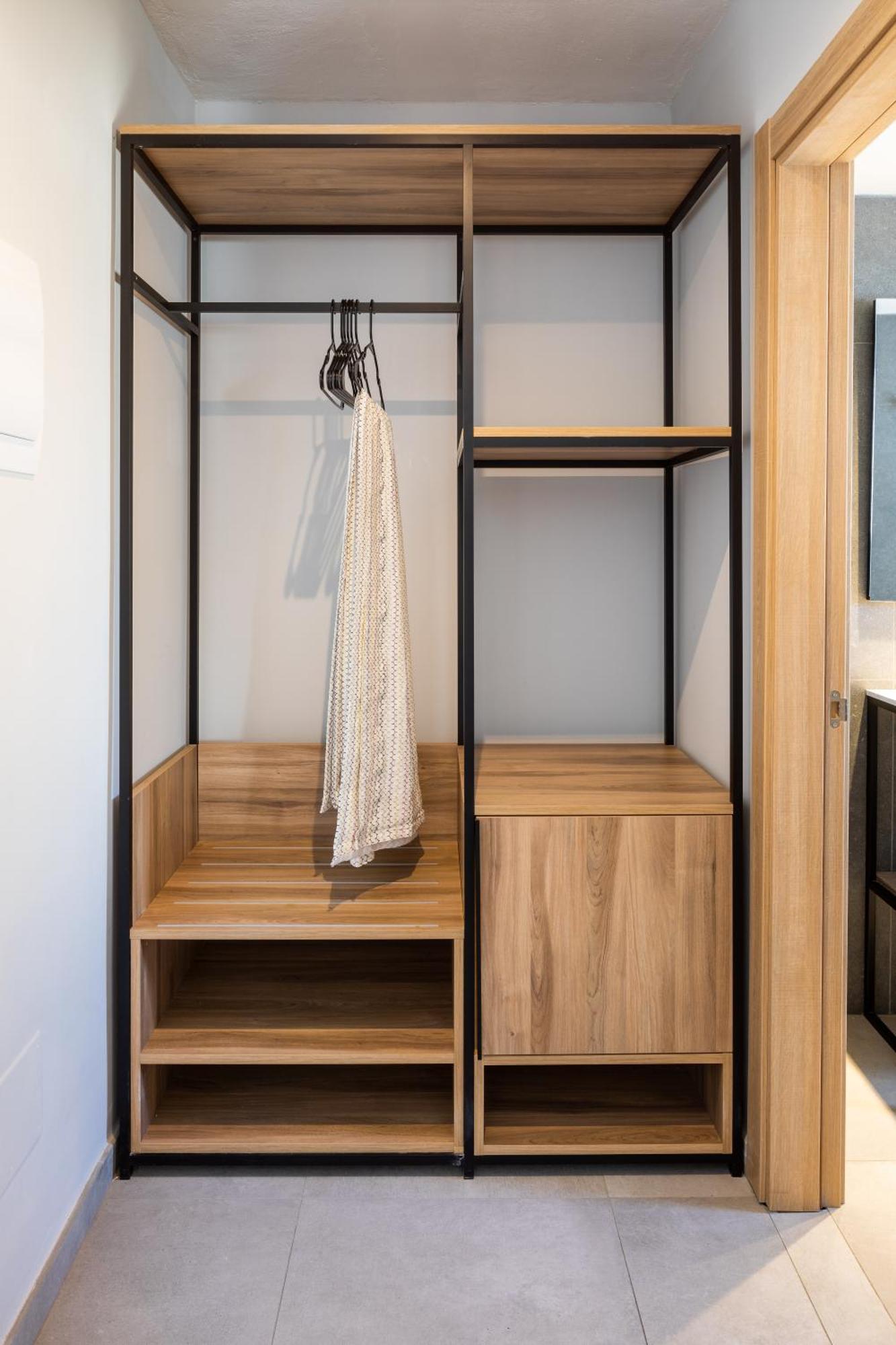 Studio with Balcony (3 Adults)