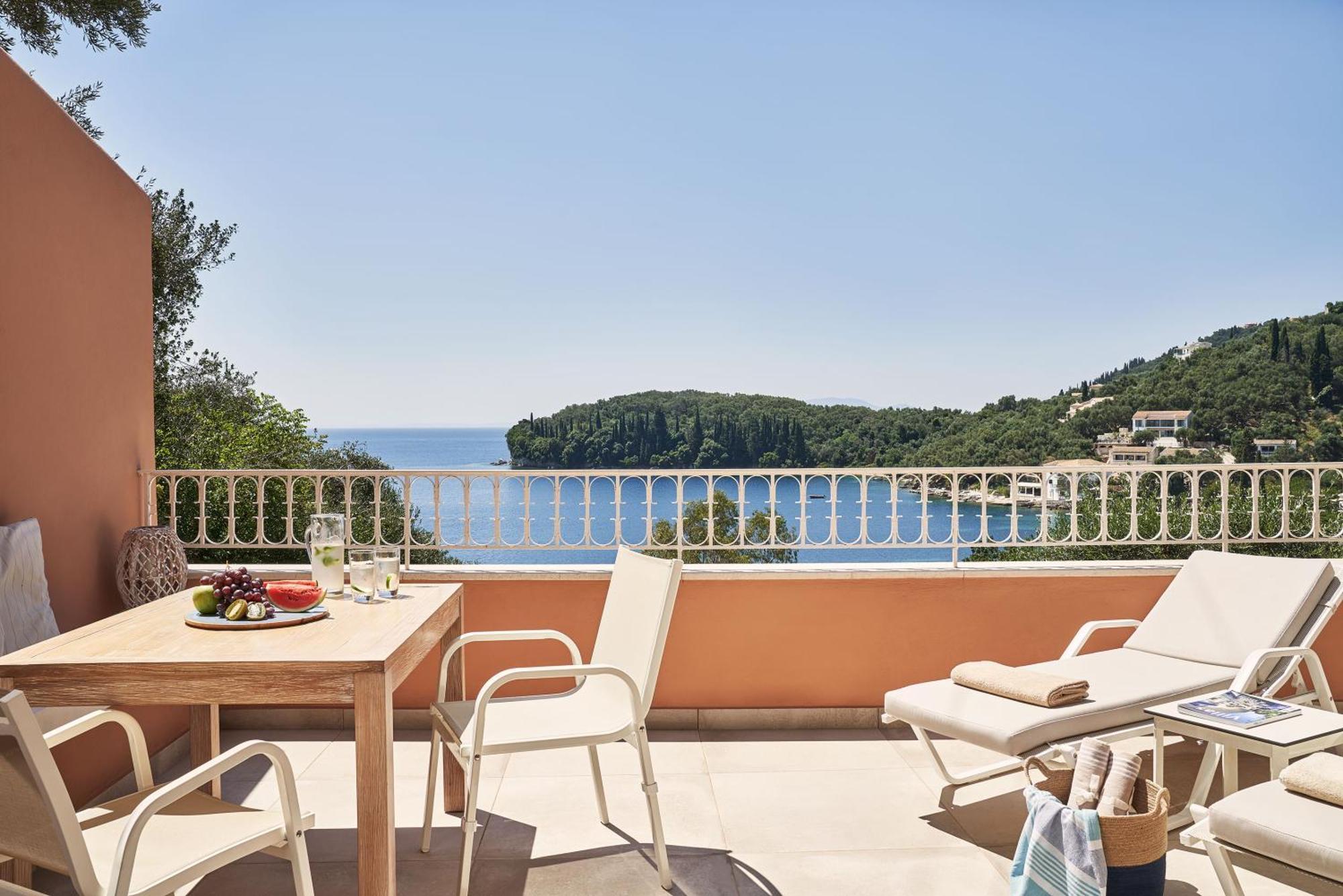 Deluxe Suite Grand Terrace mit Whirlpool im Freien