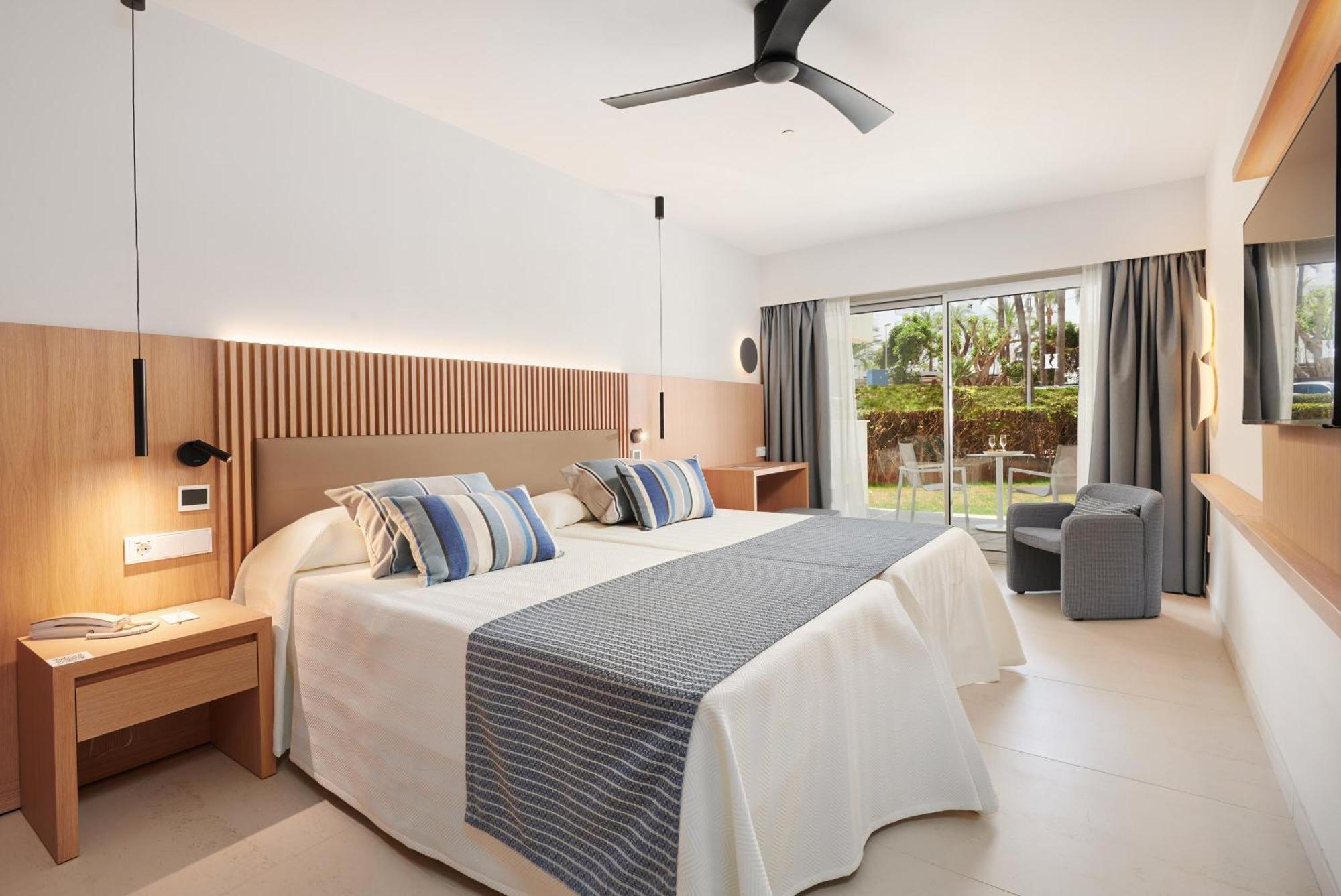 Double or Twin Room,1556928724:JPEG