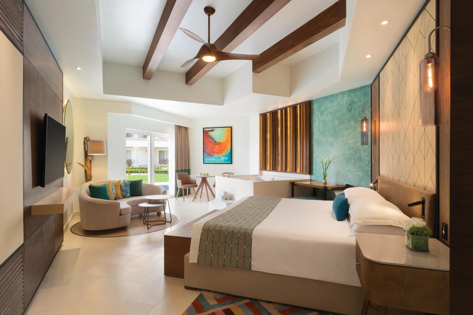 Junior Suite Ocean View 1 King Bed
