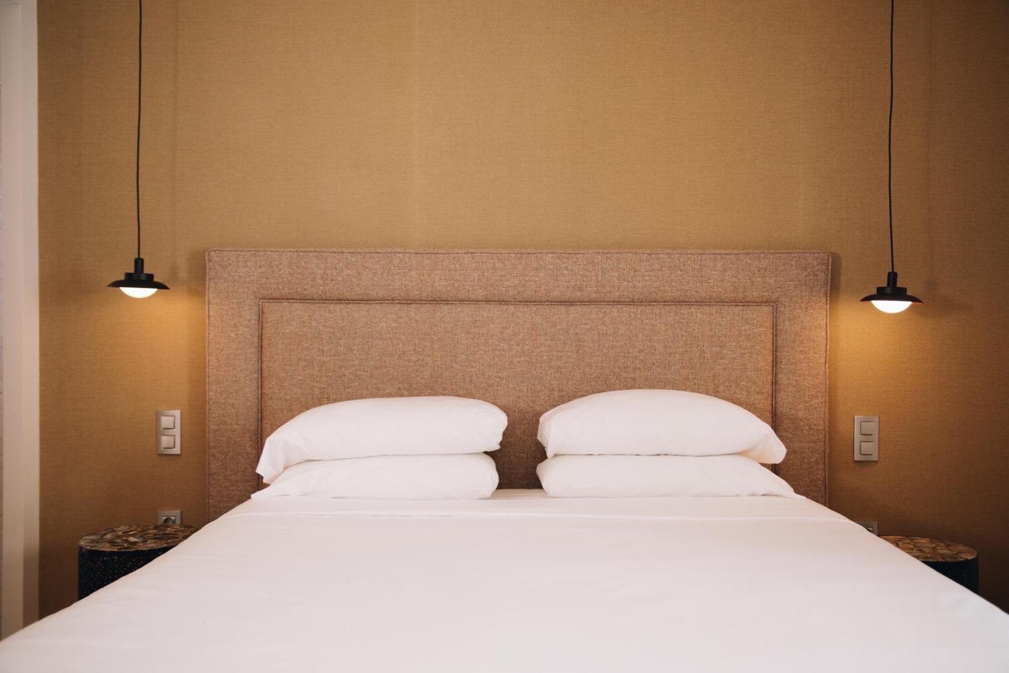 Executive Double Room,1589584001:JPEG