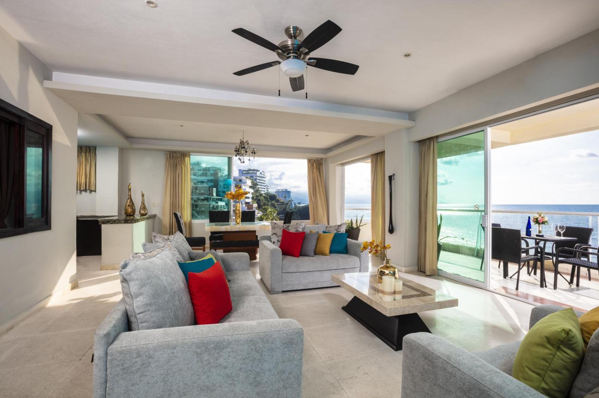 The Penthouse Paradise King + Queen Bed,1591235088:JPEG