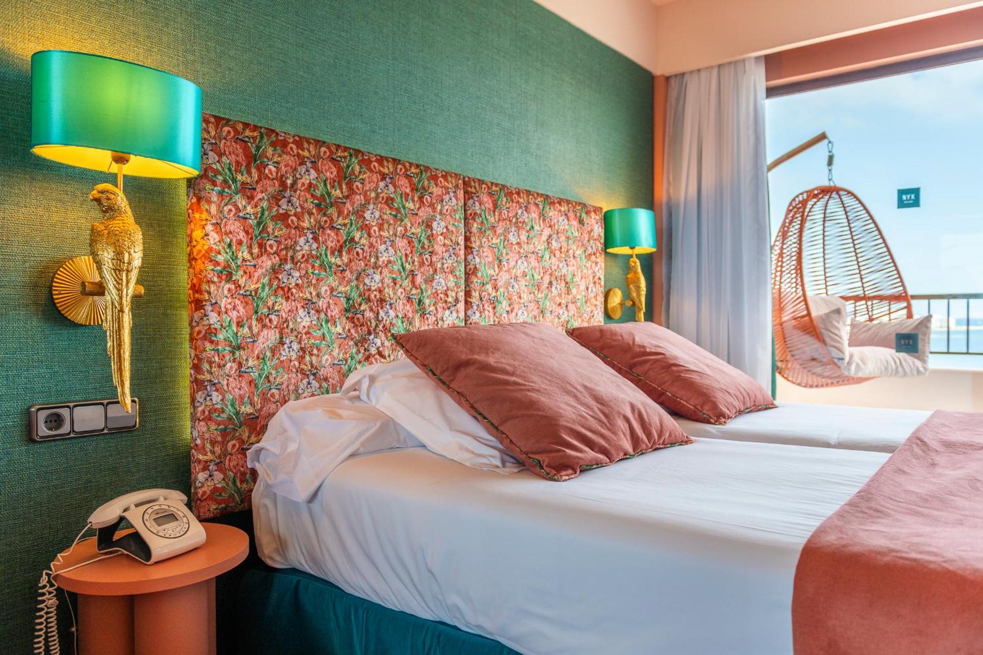 Deluxe Triple Room Sea View