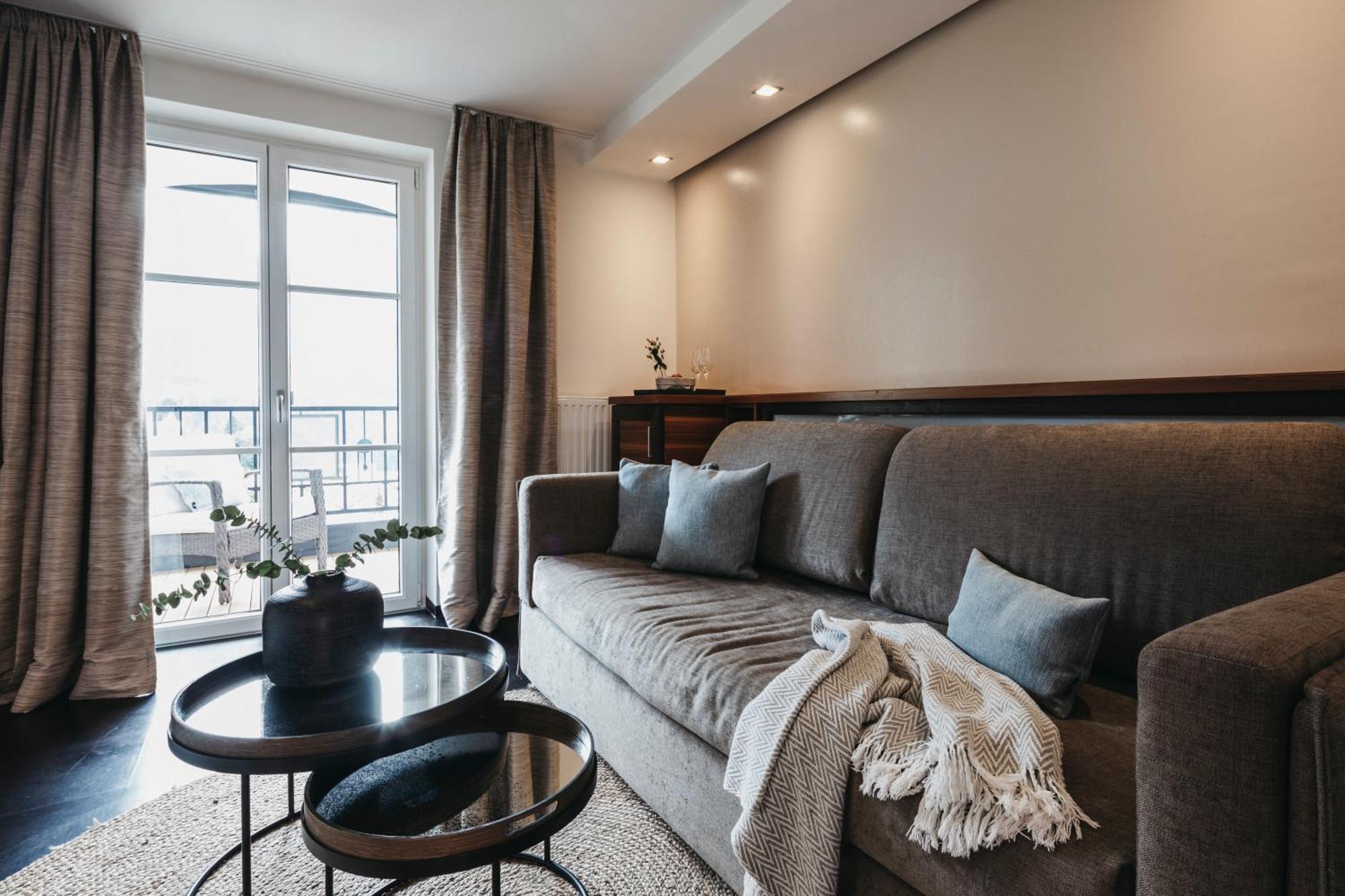 Suite mit Bergblick