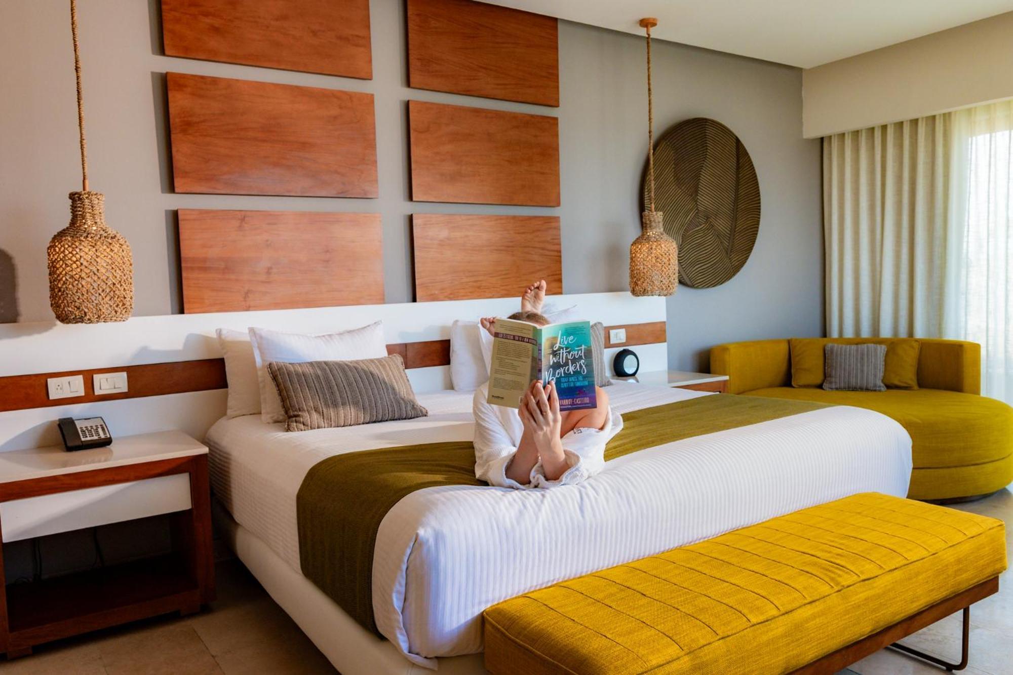 Suite Grand Master de lujo con vistas parciales al mar
