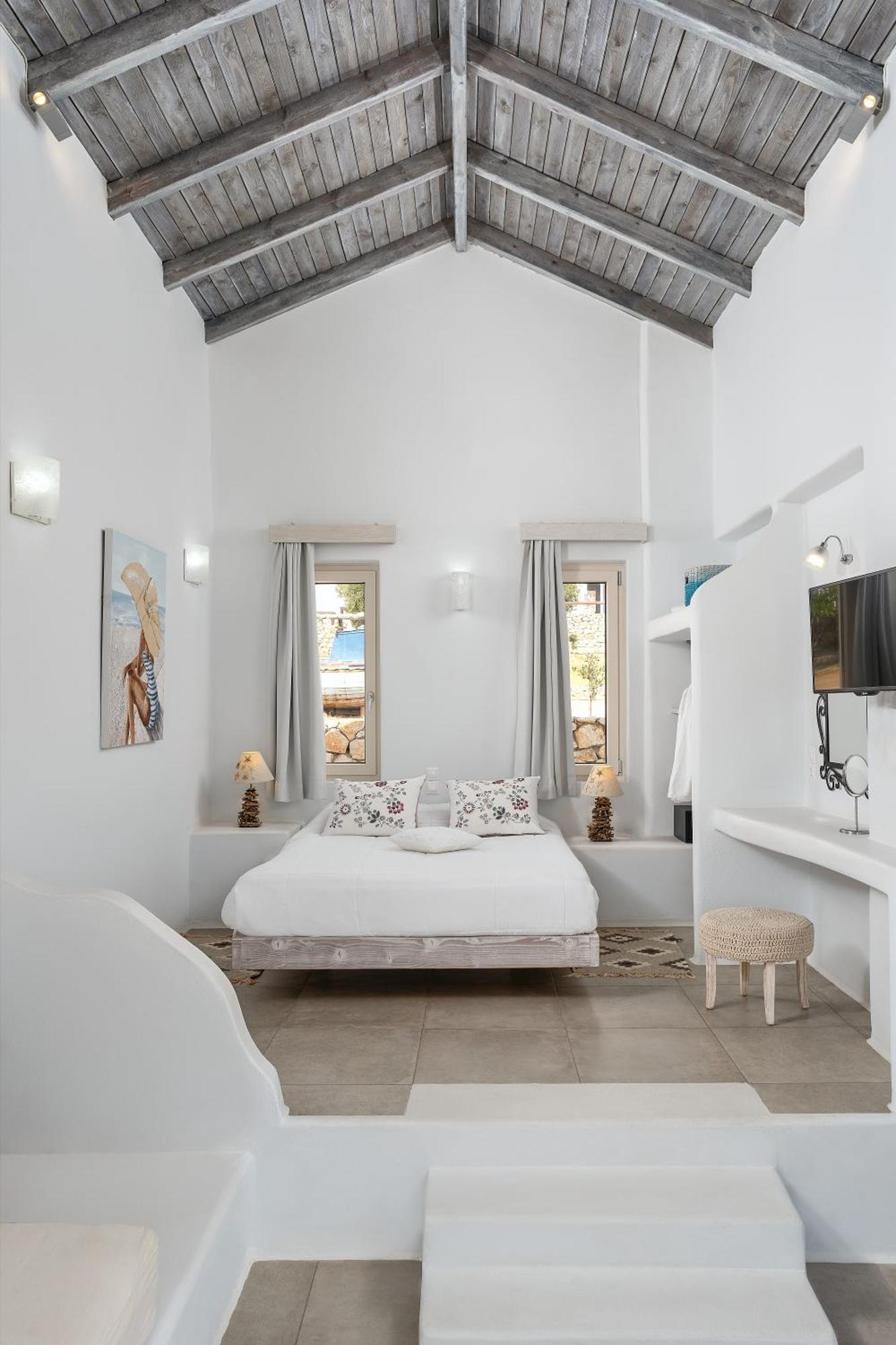 Open Plan Bungalow with Sea View