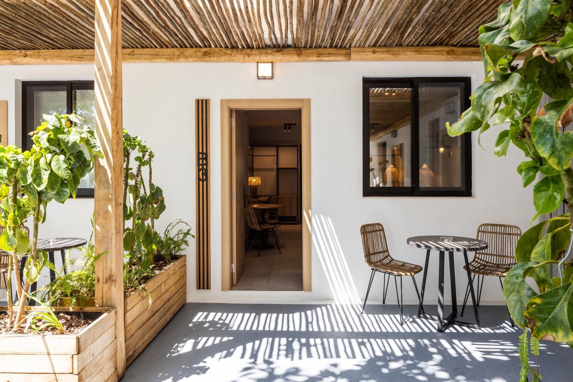 Studio Terrace