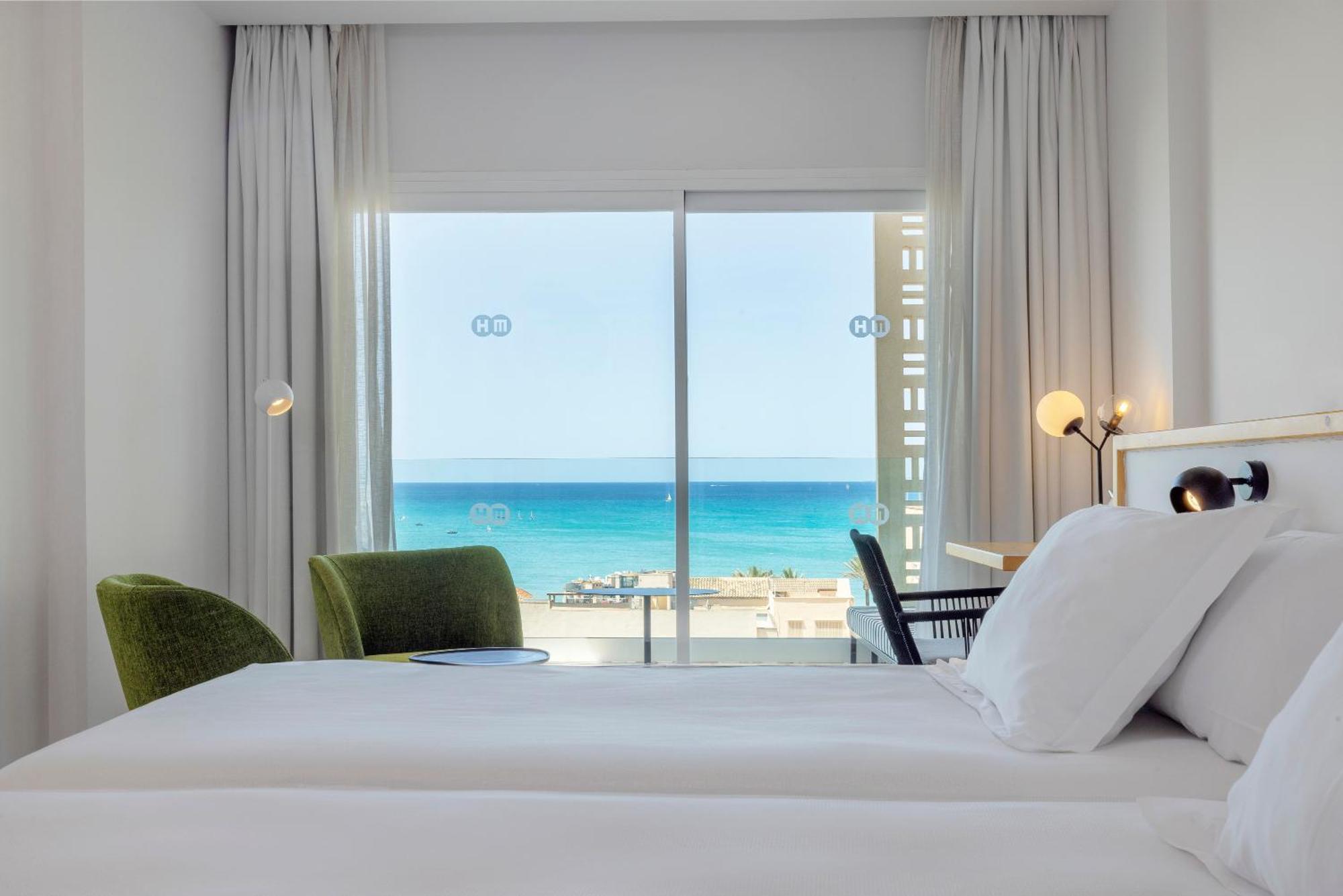 Double or Twin Balcony Partial Sea View
