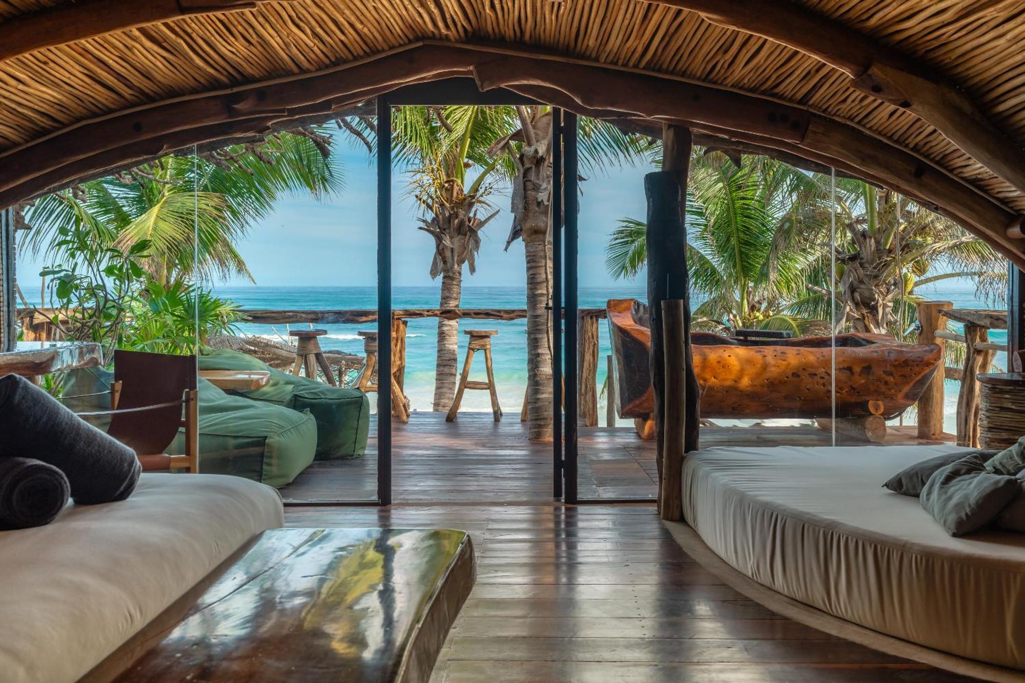 King Suite Sea View