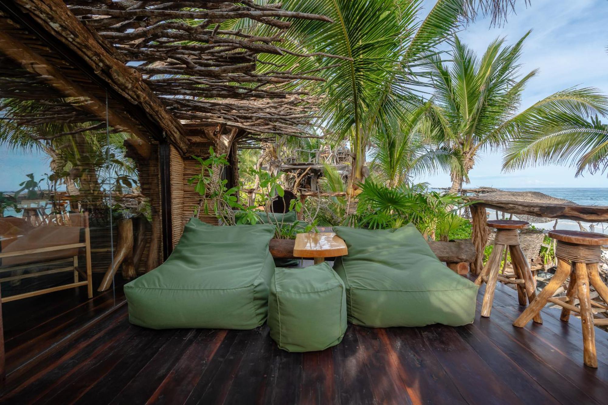 King Suite Sea View