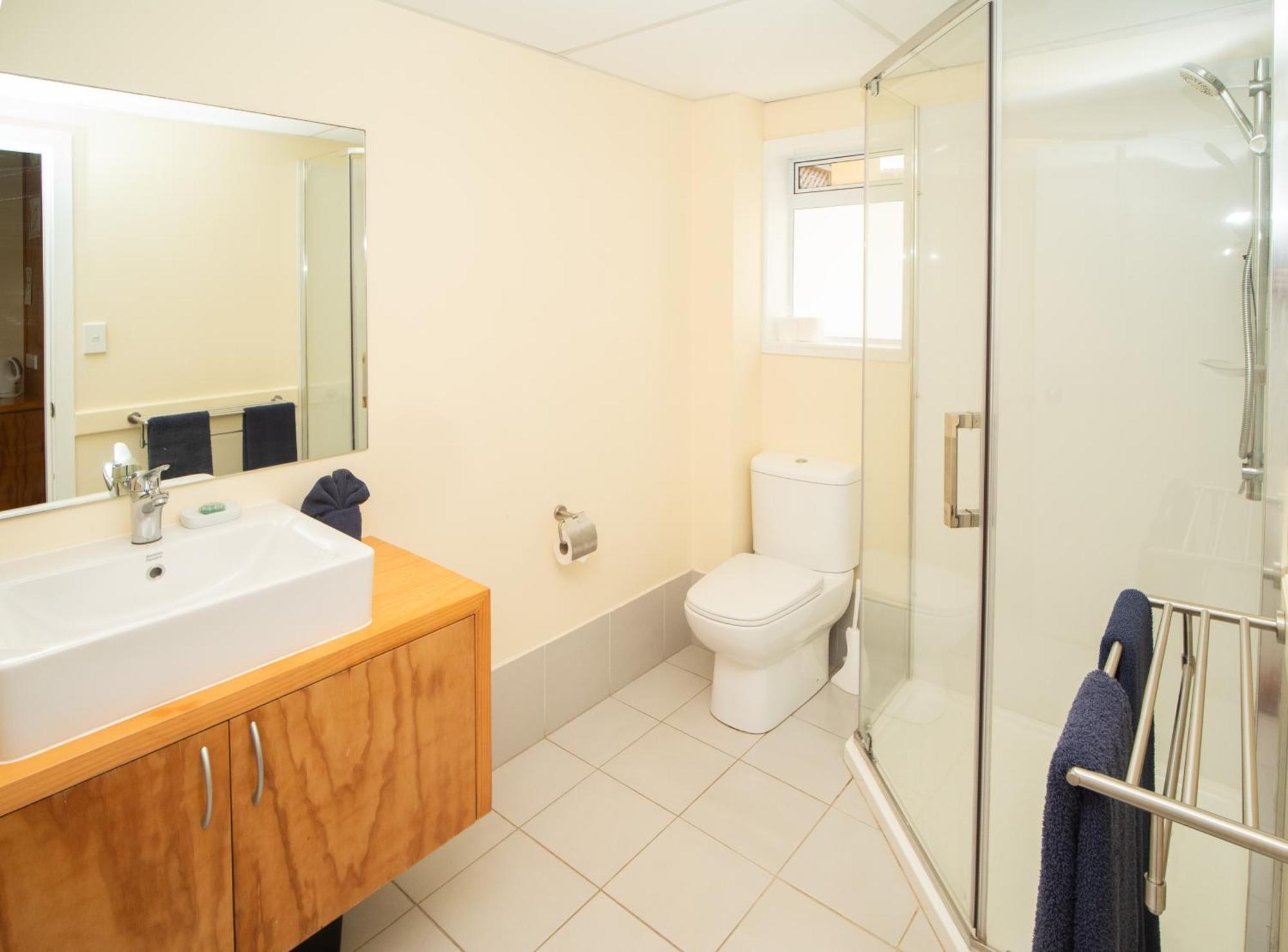 Tamure Rooms