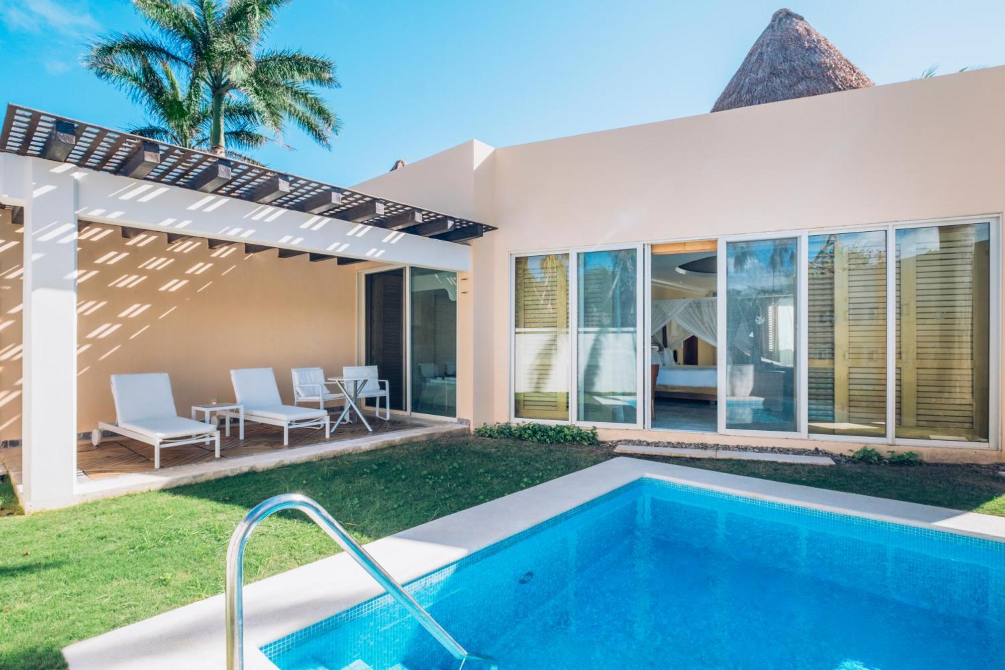 Romance Villa with Private Pool & Butler Service