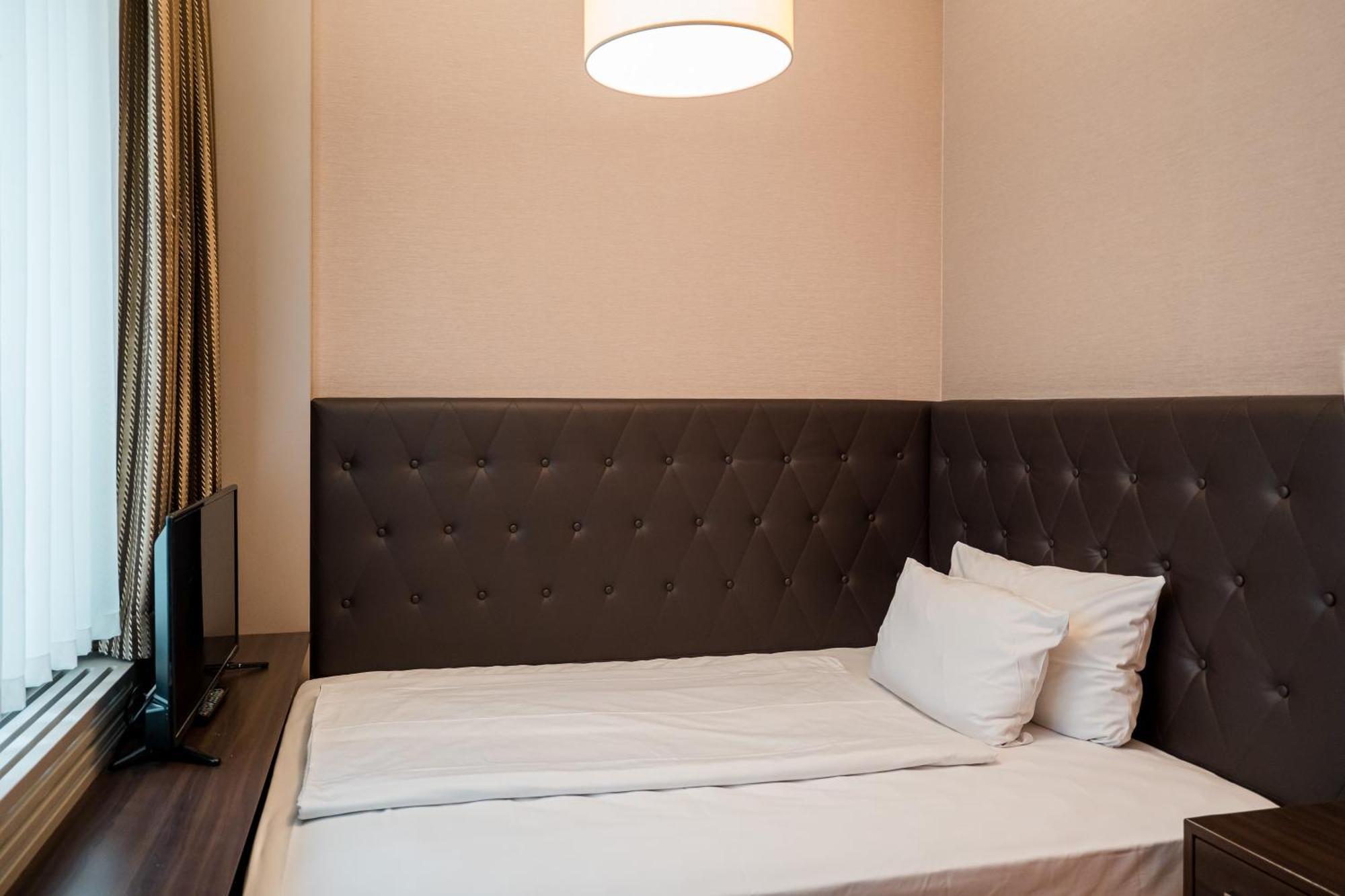 Single Room,1681282672:JPEG