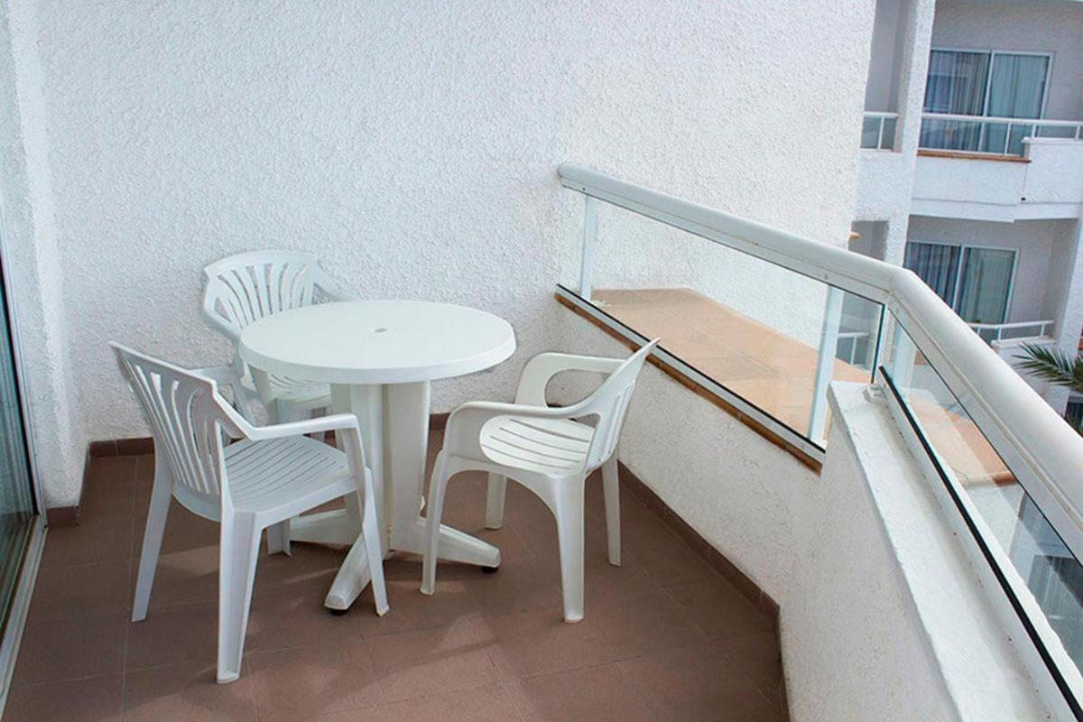 Triple Room Balcony