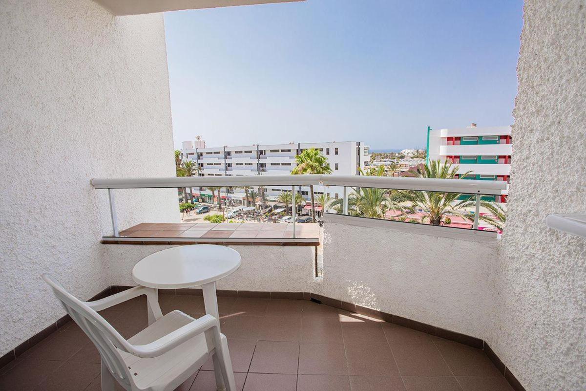 Single Room Balcony