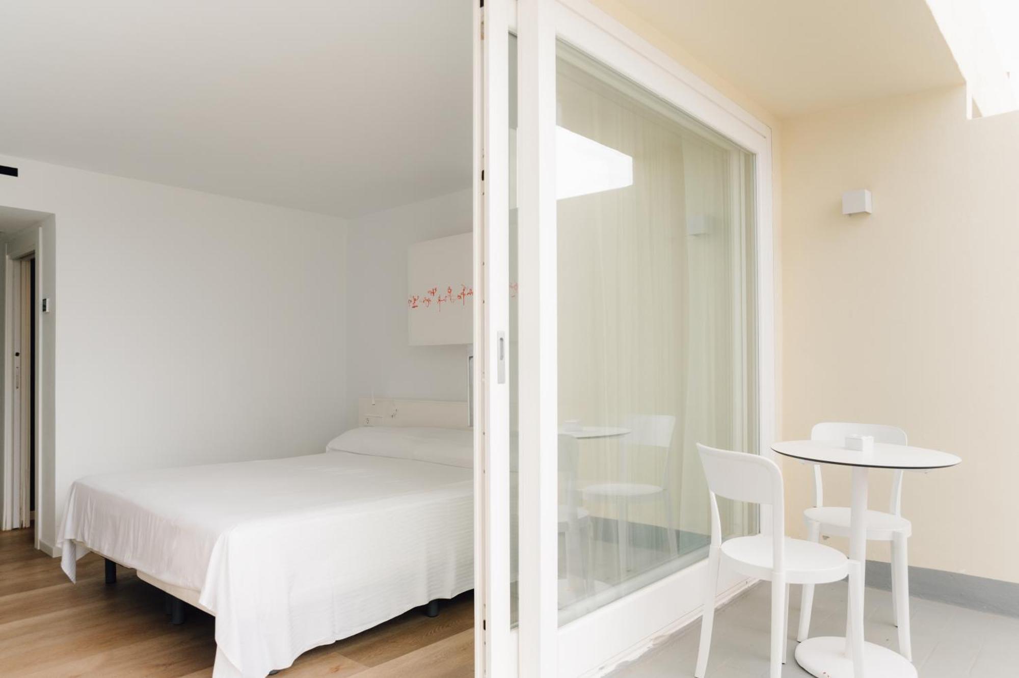 Superior Double Room,1708248704:JPEG