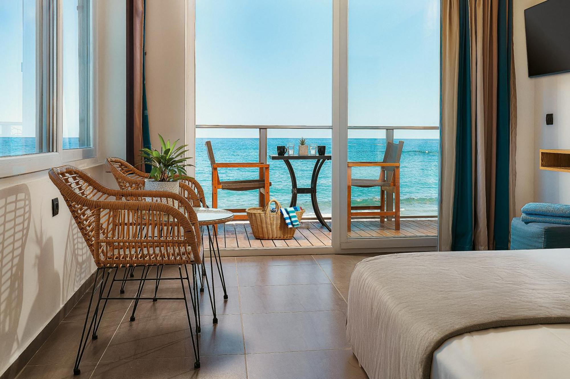 Junior Suite Sea Front