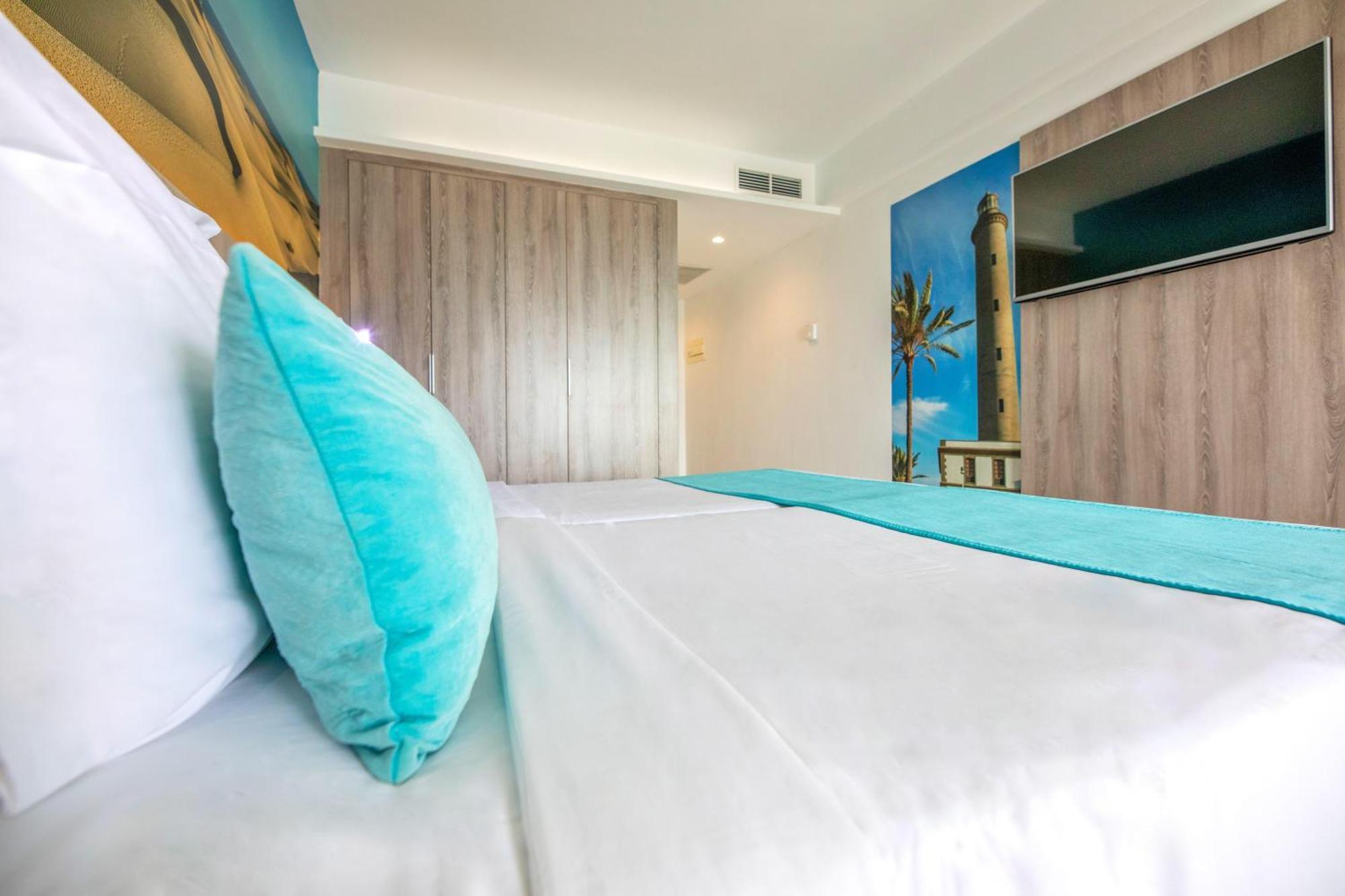 Deluxe Double Room Side Sea View
