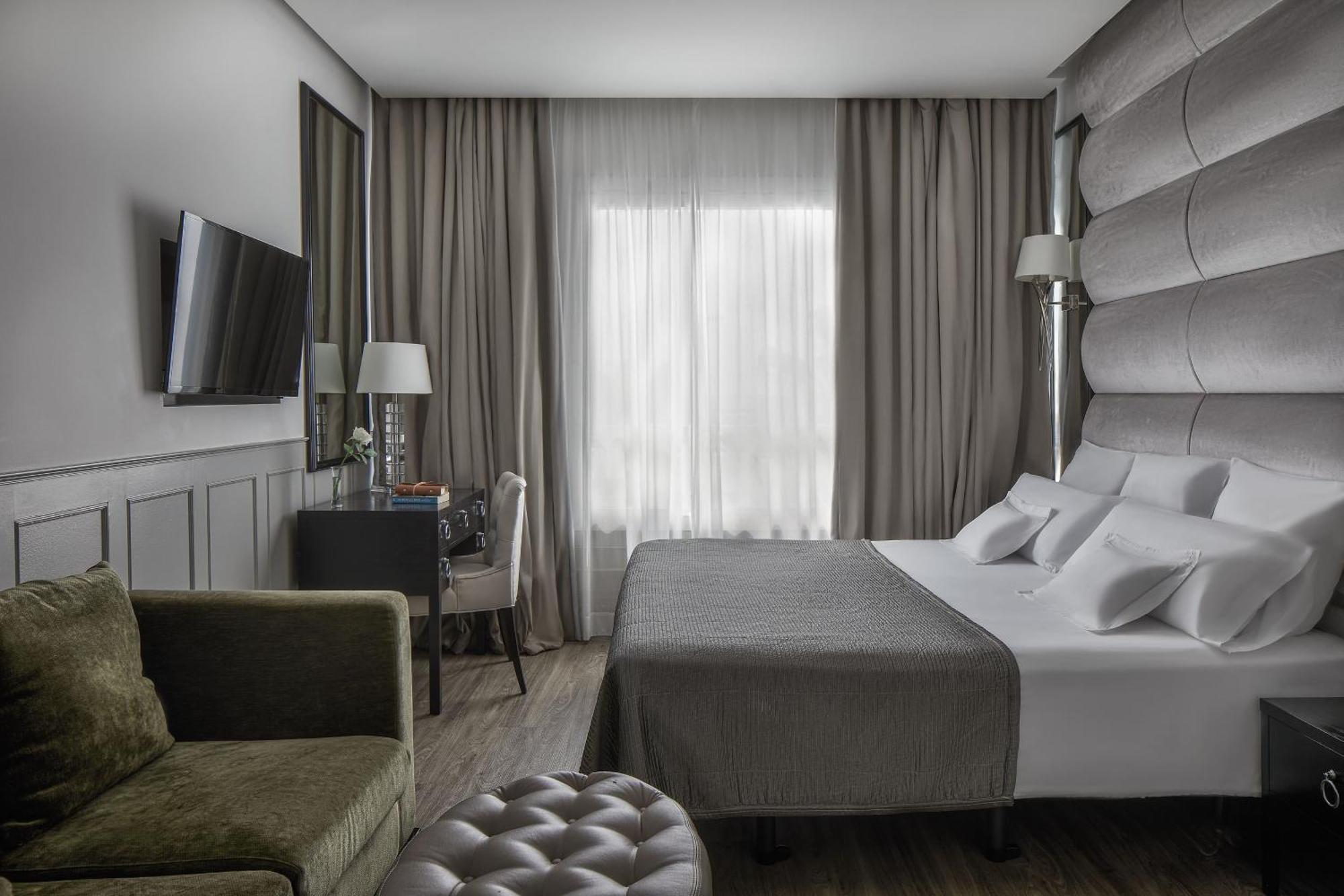 Deluxe Extra Room,1758560581:JPEG