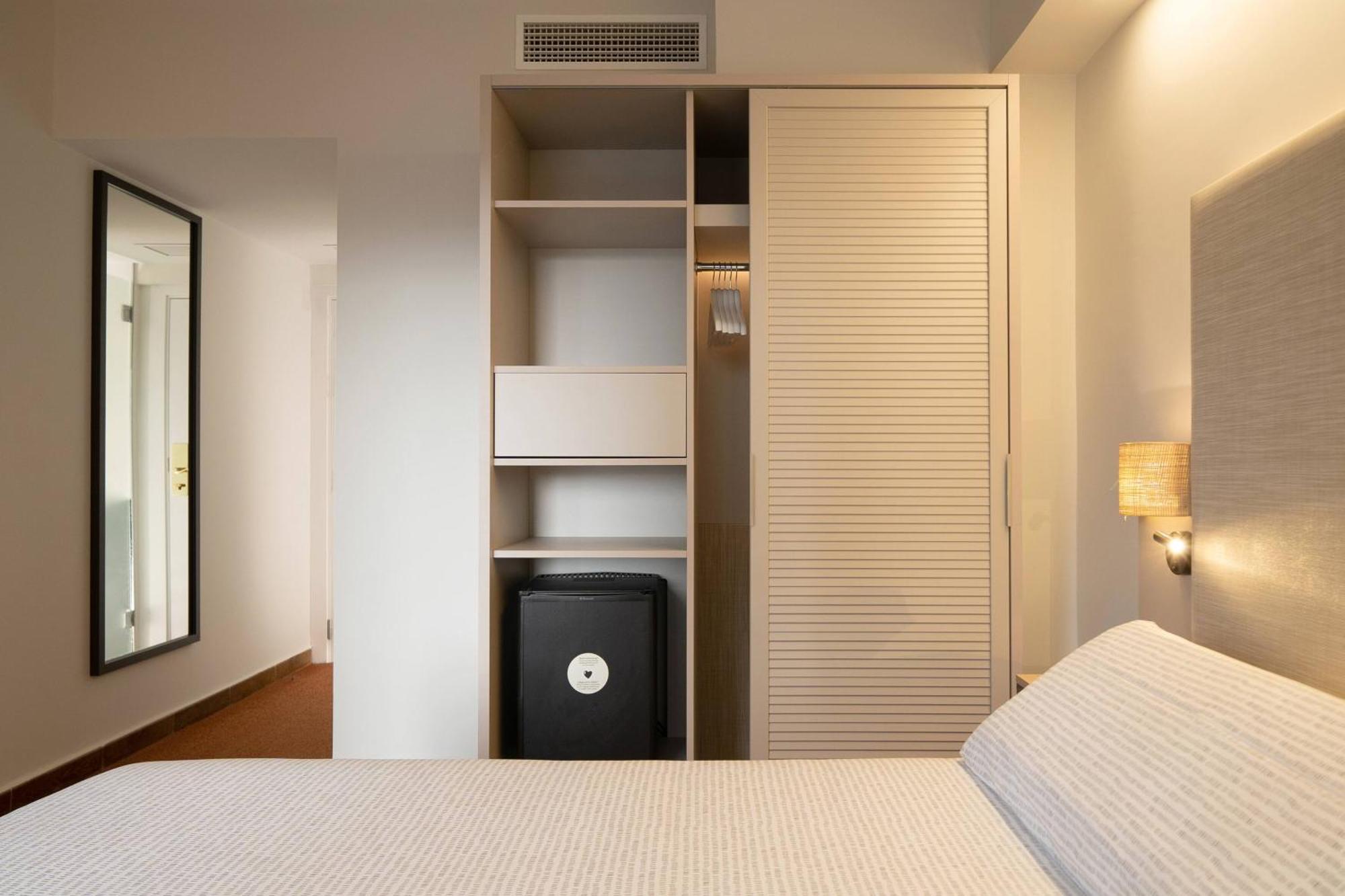 The Innside Single Room,1765153729:JPEG